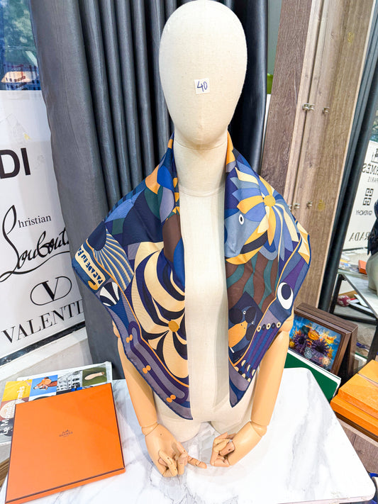 Khăn Lụa Hermes New Khổ 90x90 HN40 4/11