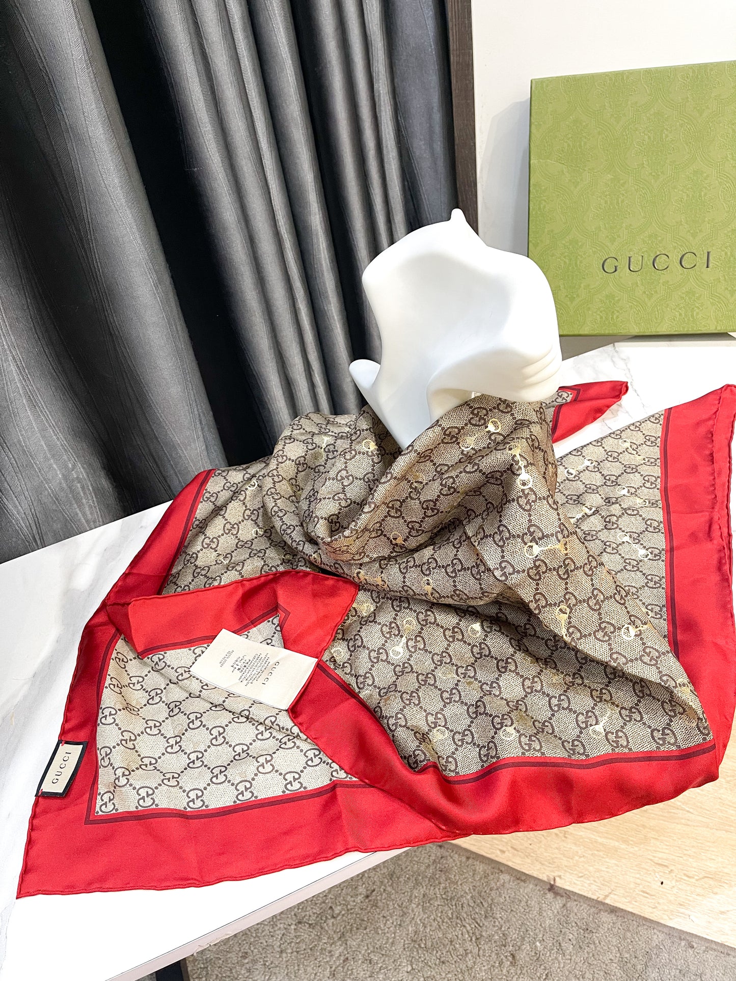 Khăn Lụa Gucci