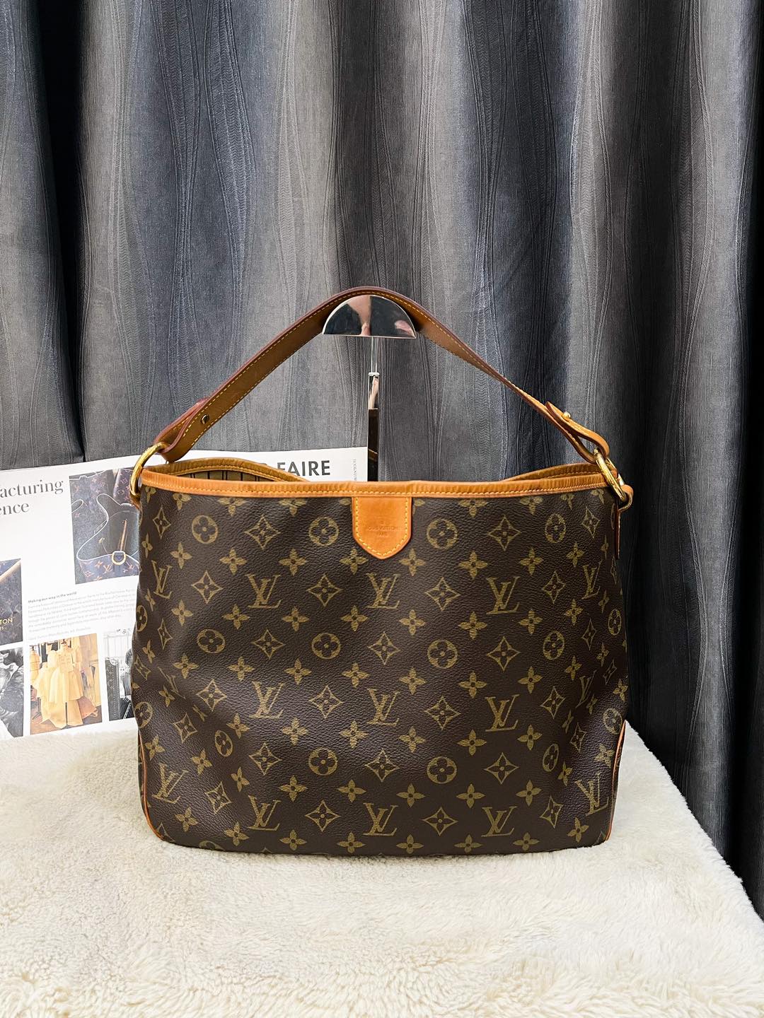 LV Delightful Mono