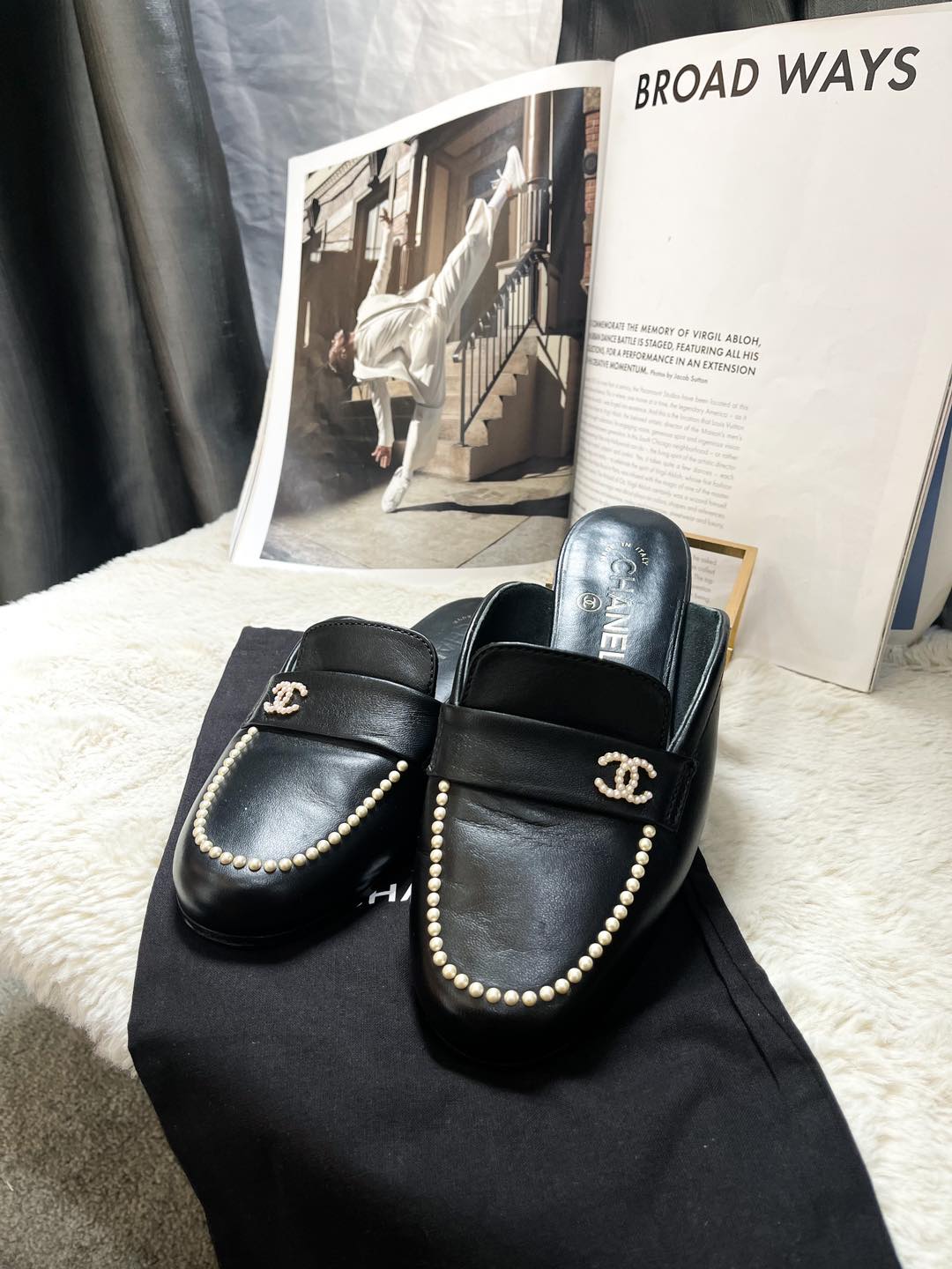 Sục Chanel Logo Nhỏ