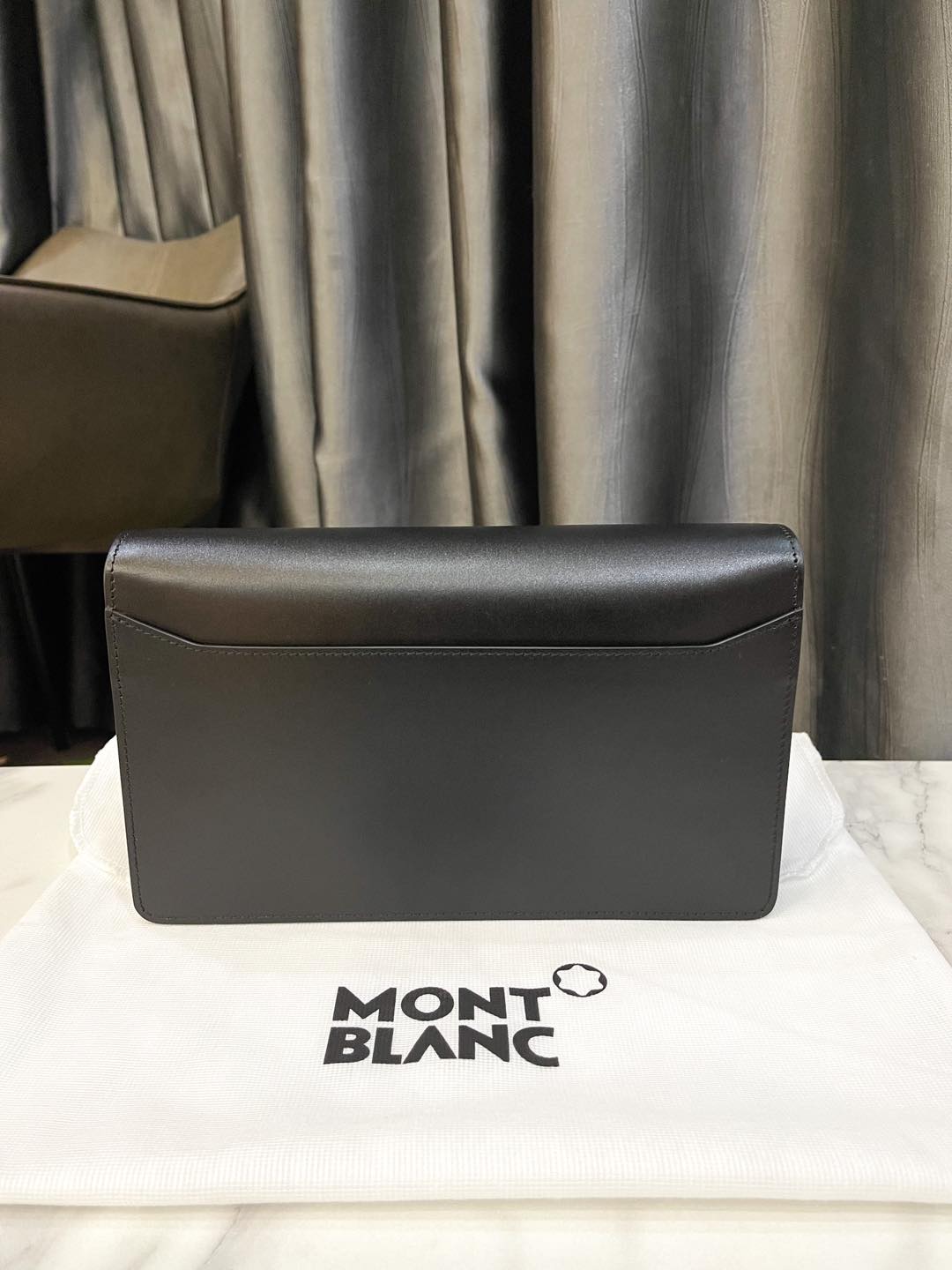 Mont Clutch Basic Black 