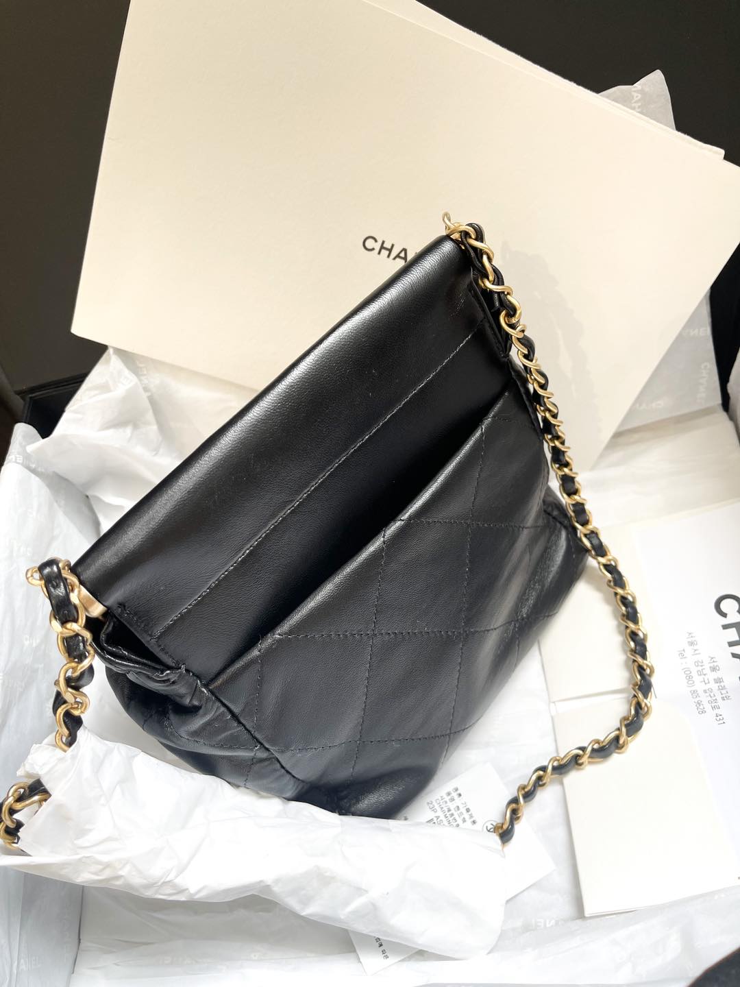 Chanel Hobo Charm Hot Hit