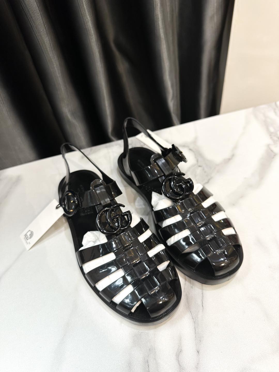 Sandal Gucci Nhựa Logo GG