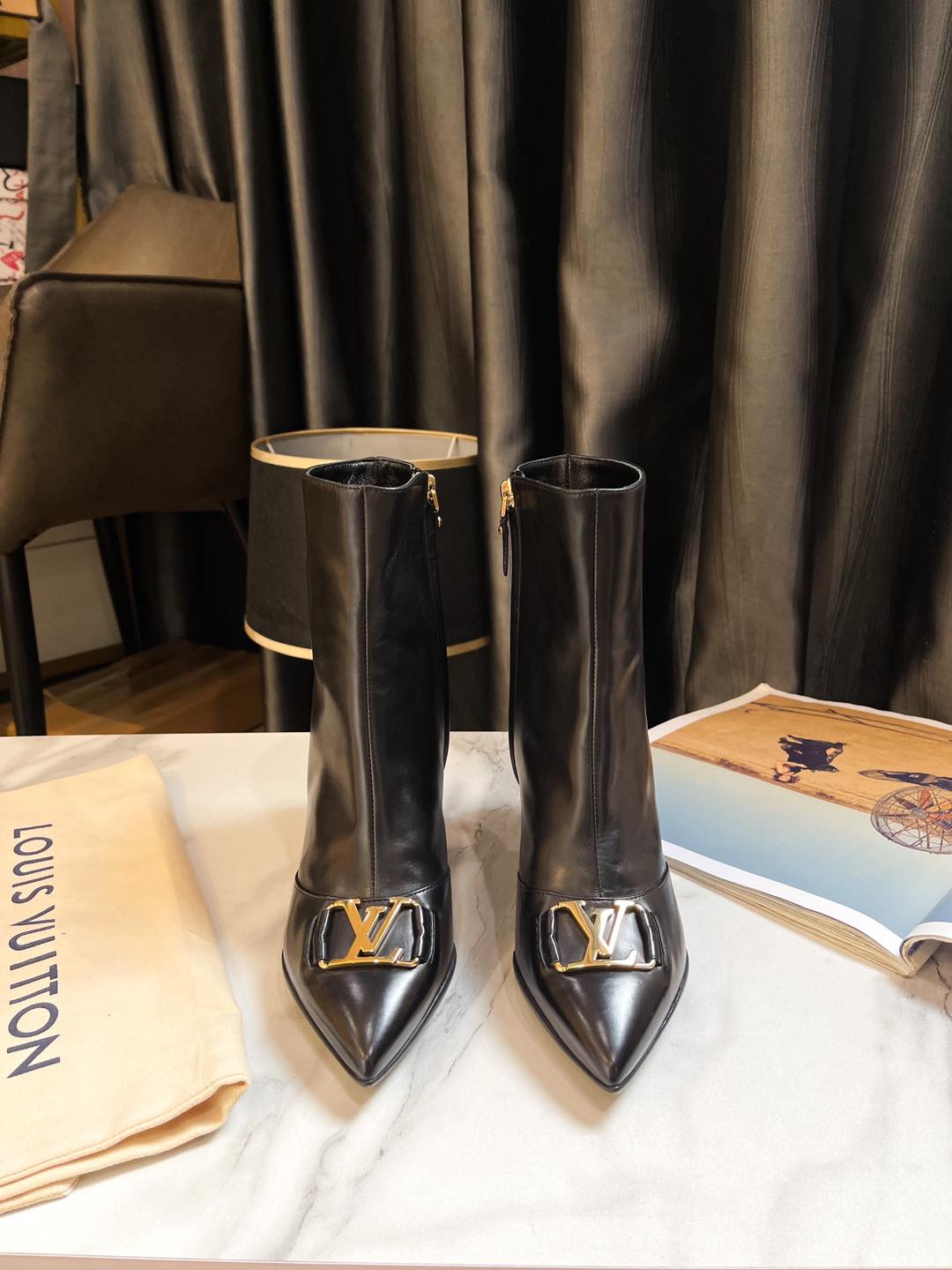 Louis Vuitton Ankle Boots soft calfskin with LV Logo