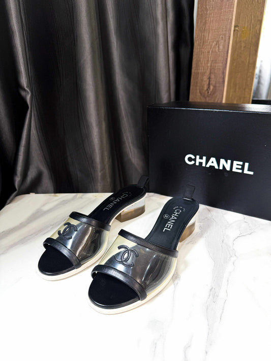 Dép Chanel Size 37c Used