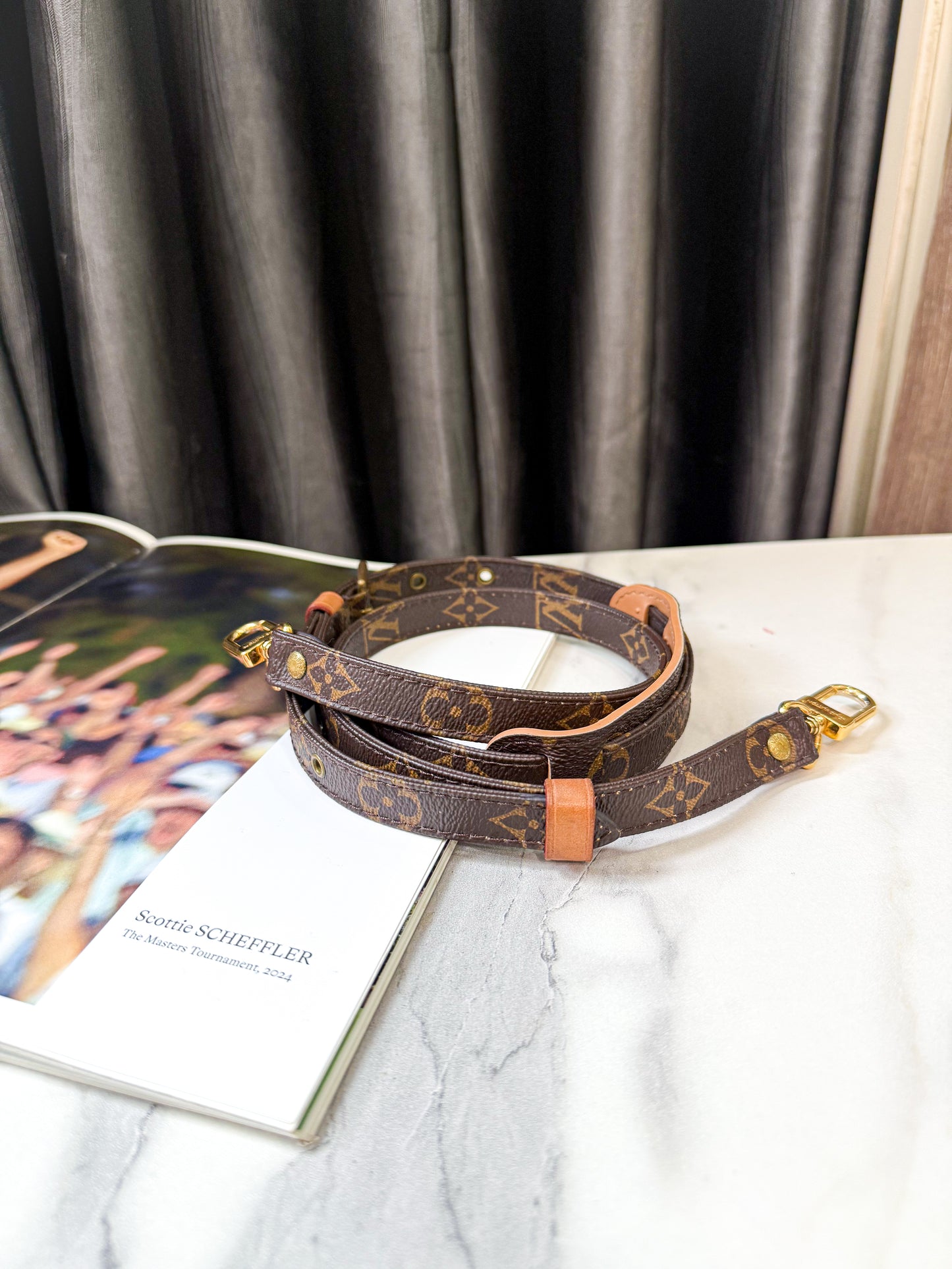 Strap LV Mono