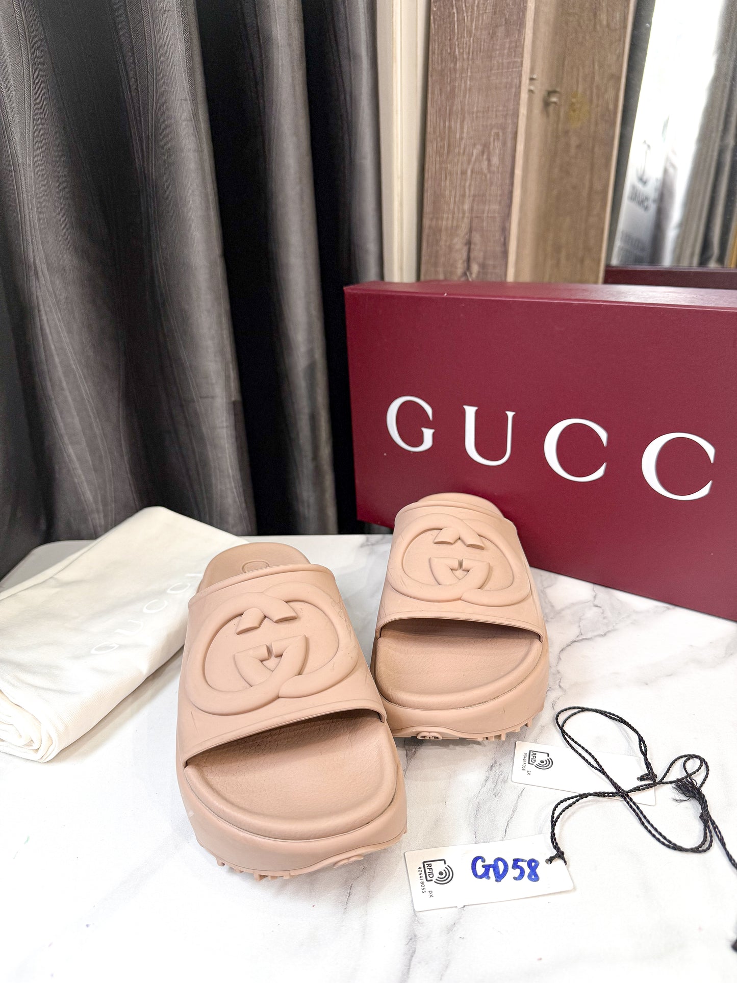 Dép Gucci Bánh Mì Used GD58