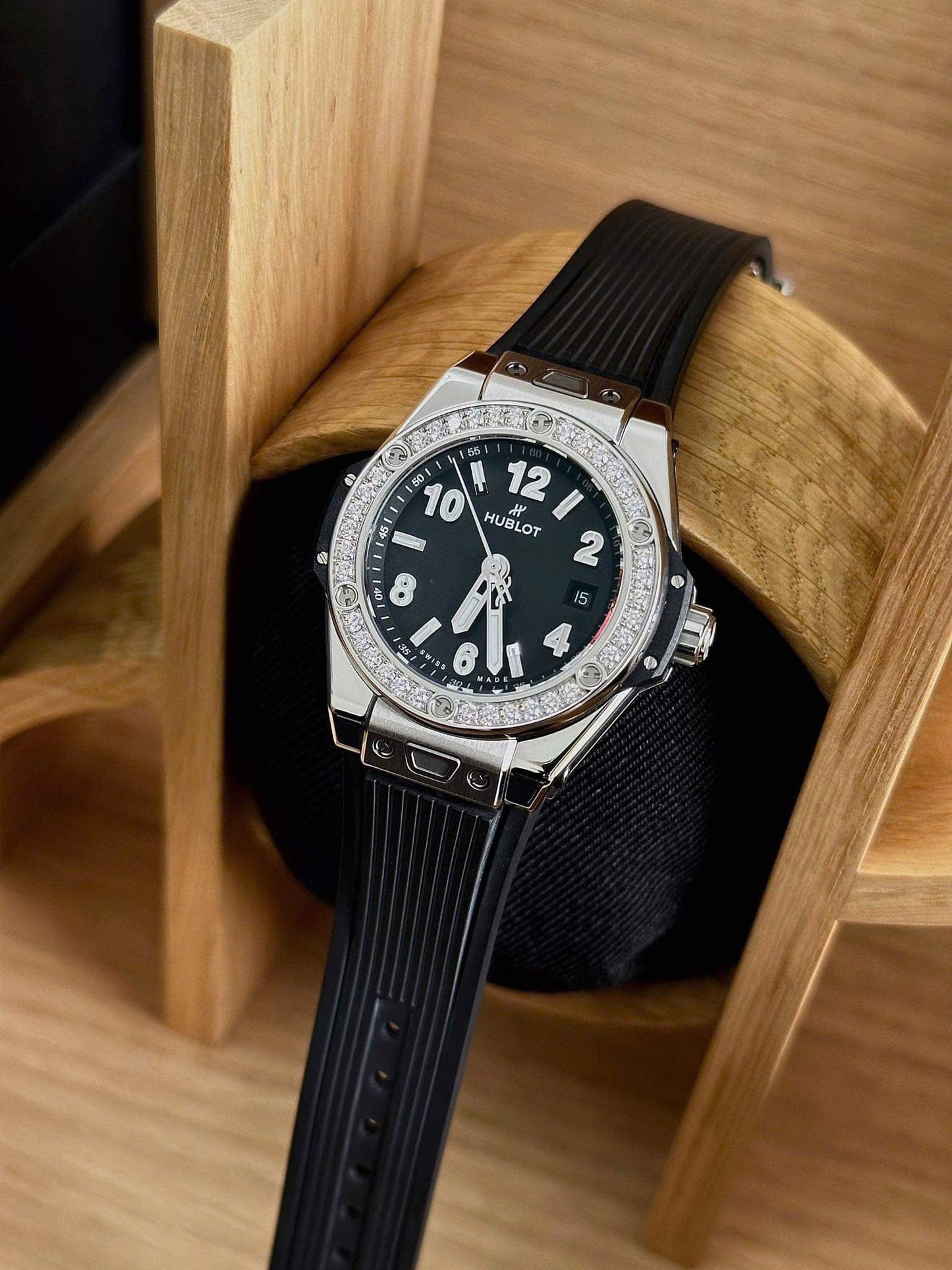 Đồng Hồ Hublot Big Bang One Click Black Diamonds 33mm