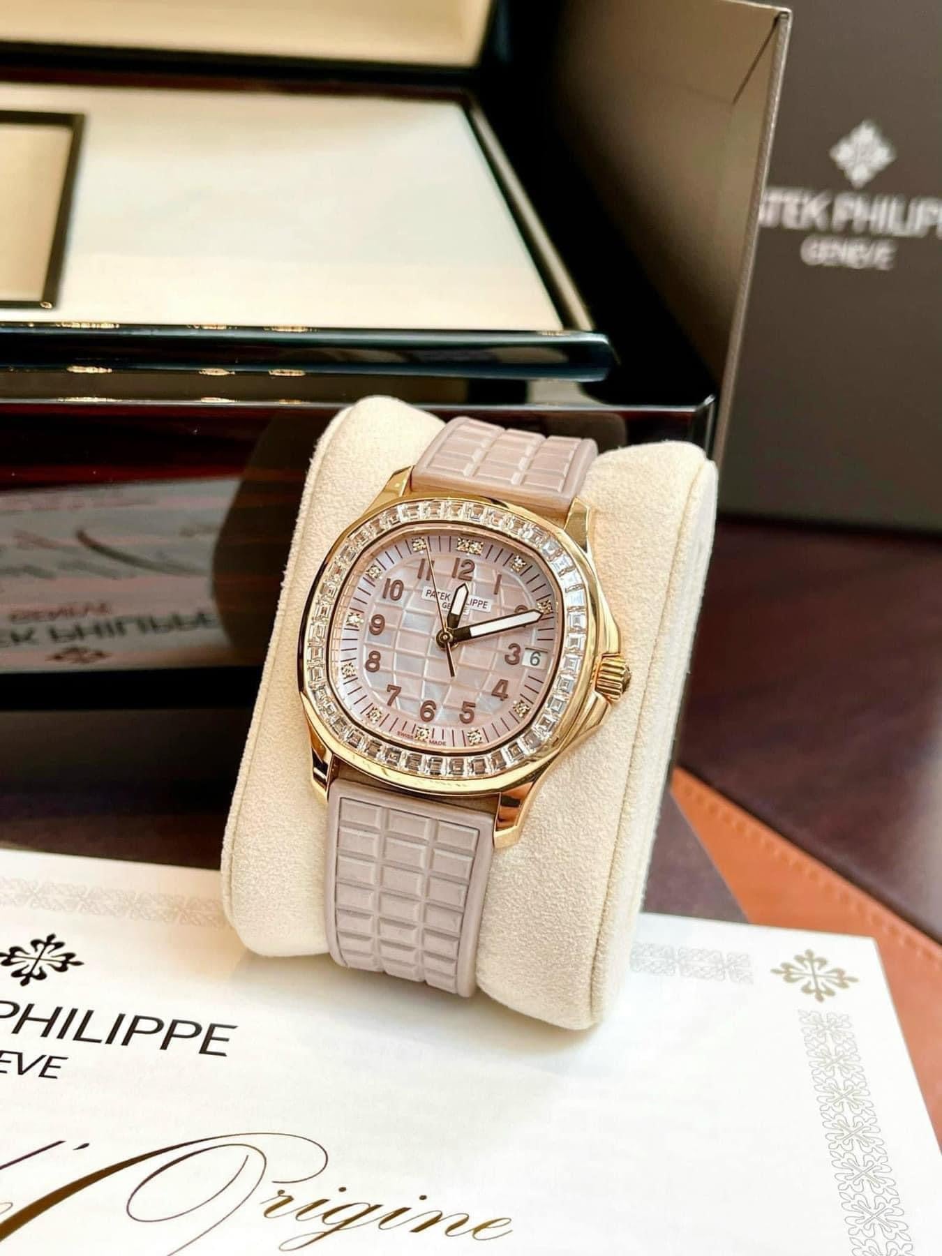 Đồng Hồ Patek Philippe 5072R