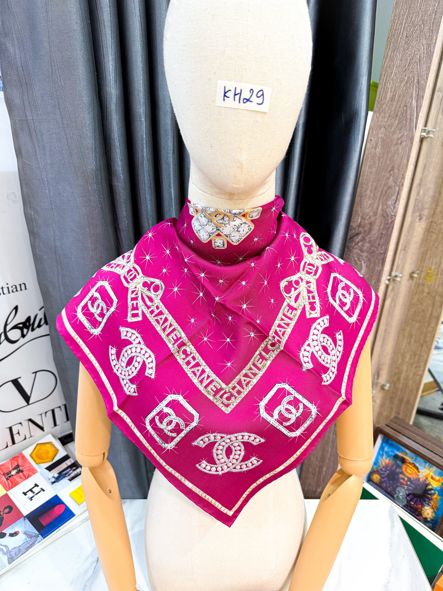 Khăn Lụa Chanel Khổ 65x65 6/11