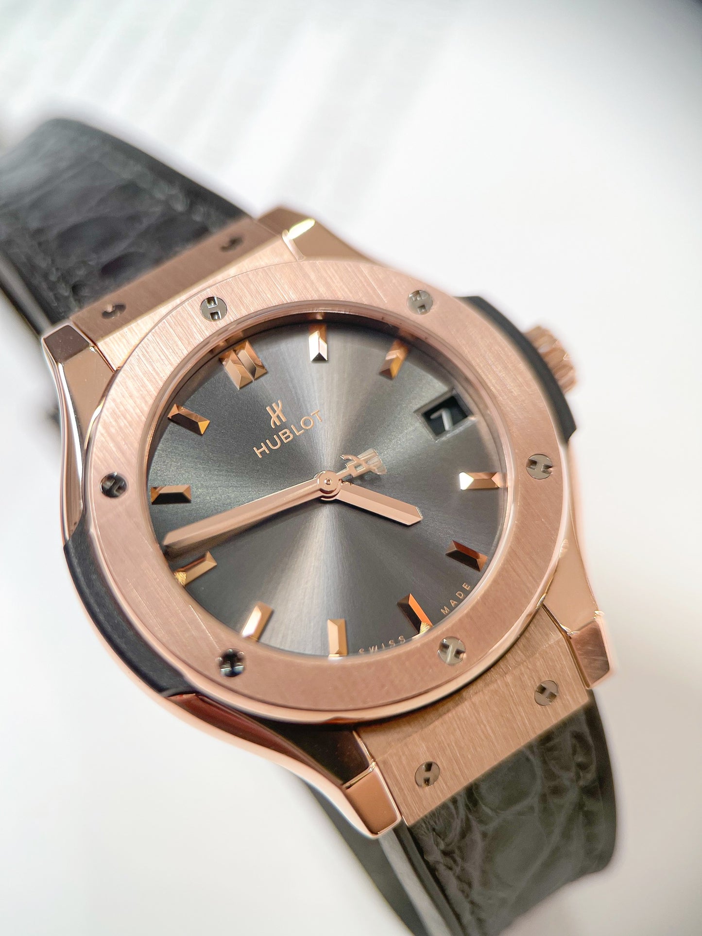 Đồng Hồ Hublot Classic Fusion King Gold Grey size 33mm