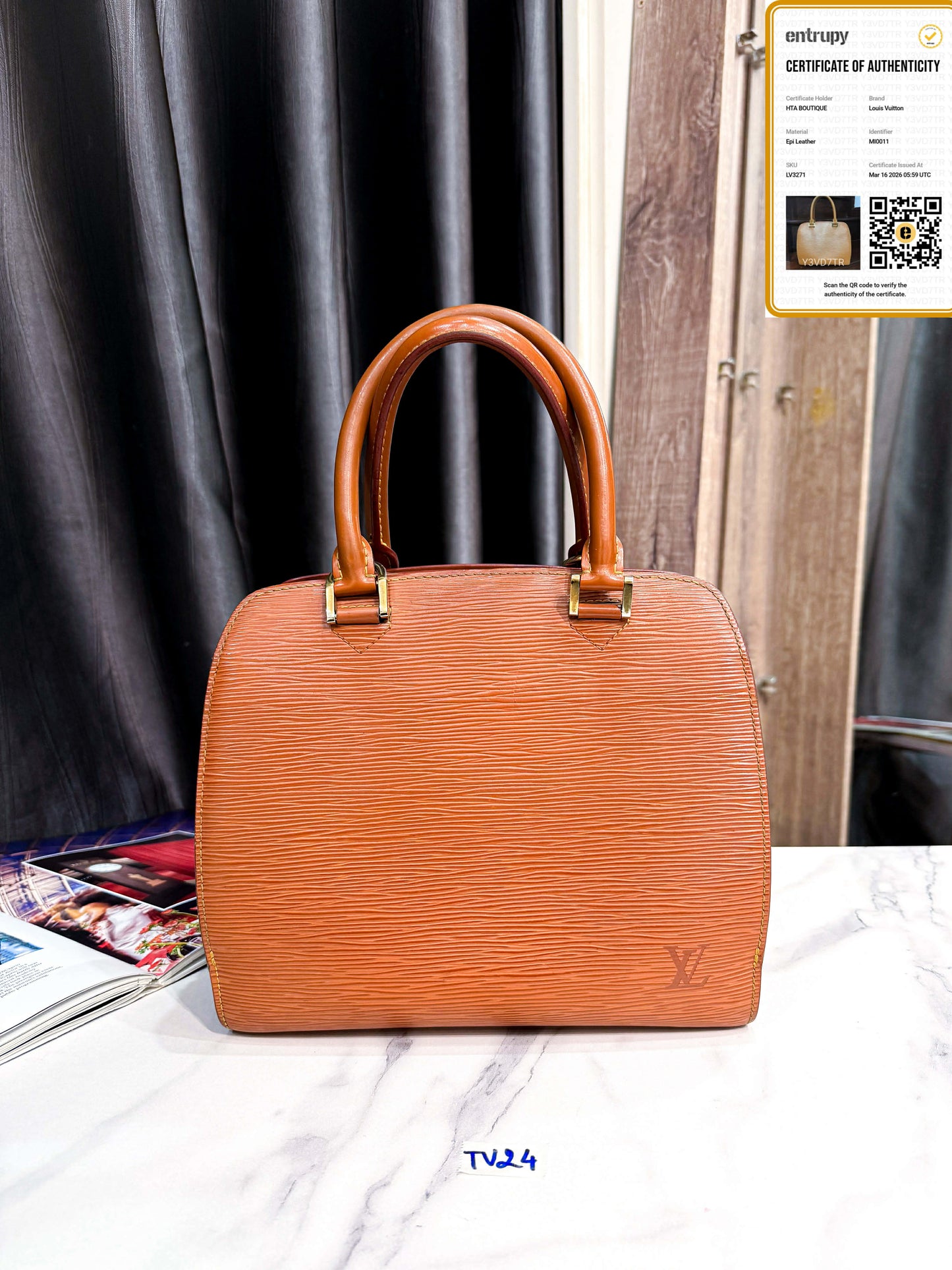 A A Handbag LV Epi Nâu TV24