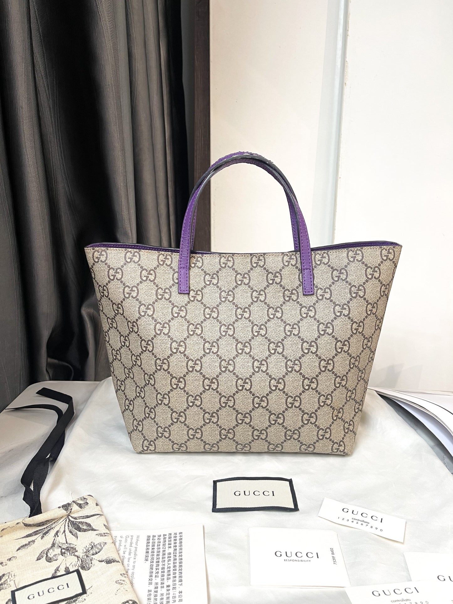 Gucci Tote Mèo