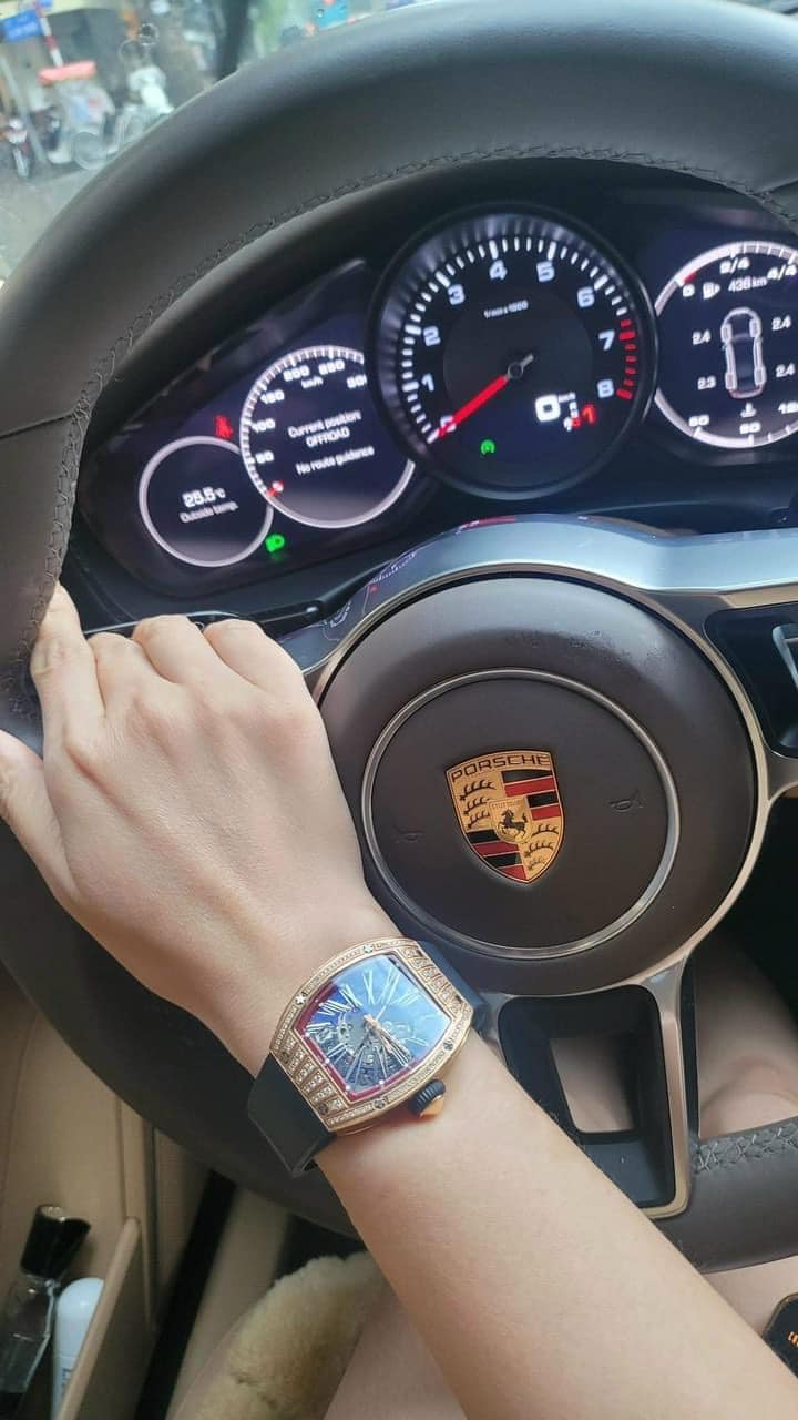 A Đồng Hồ Richard Mille 023 Custom Diamond