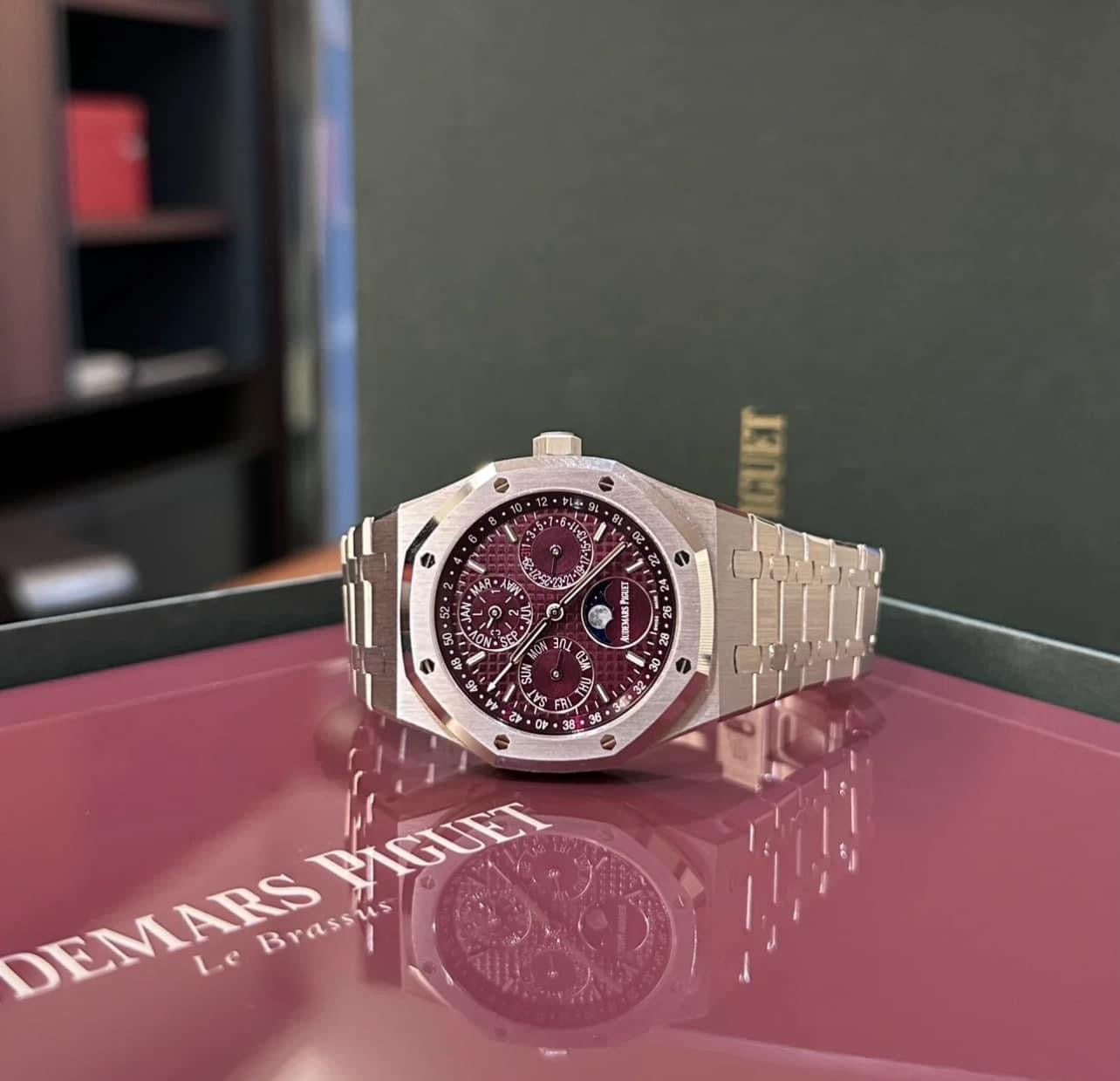 Đồng Hồ Audemars Piguet Royal Oak Perpetual Calendar 26574BC