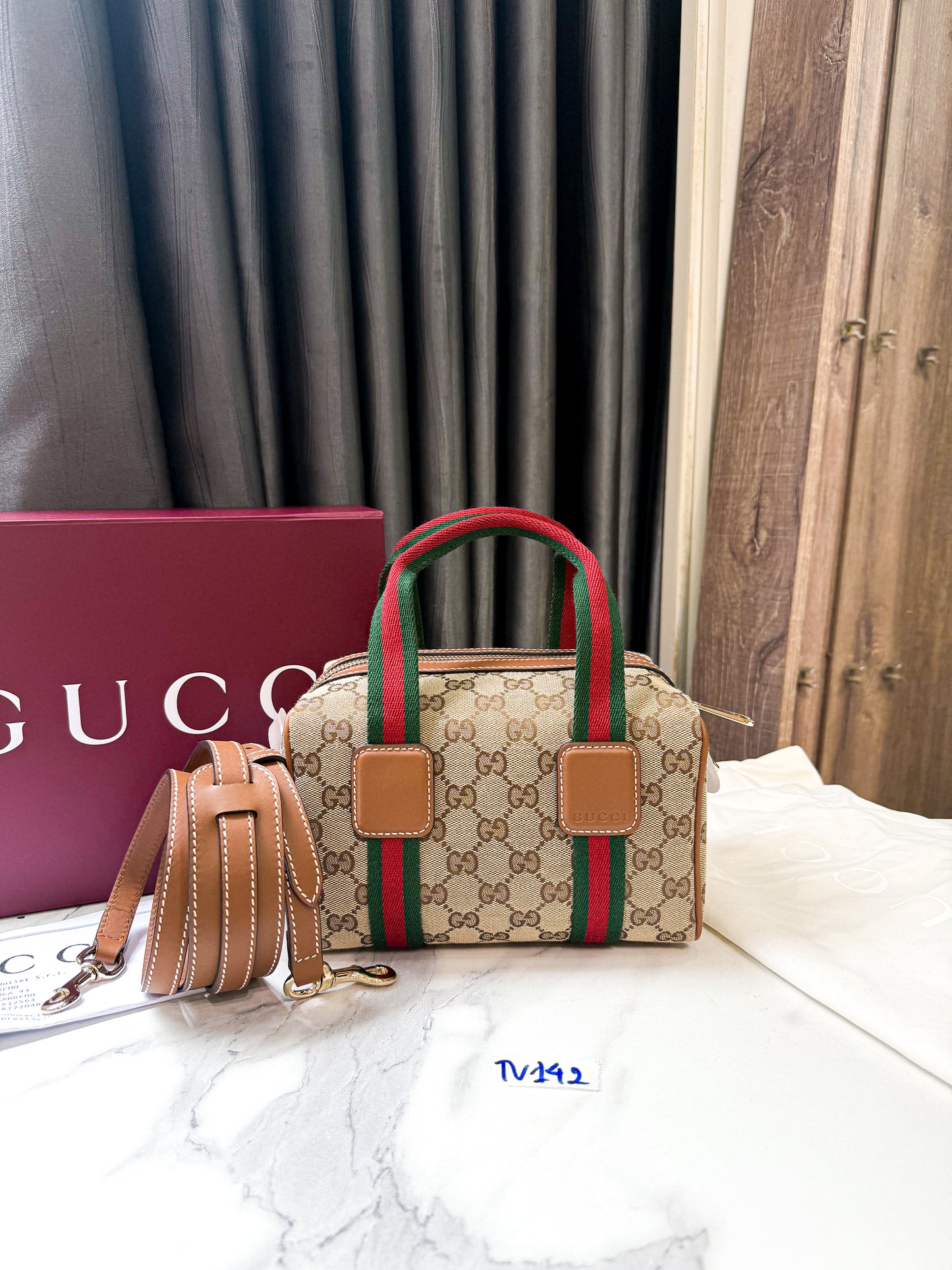 A A Gucci Speedy Mini TV142