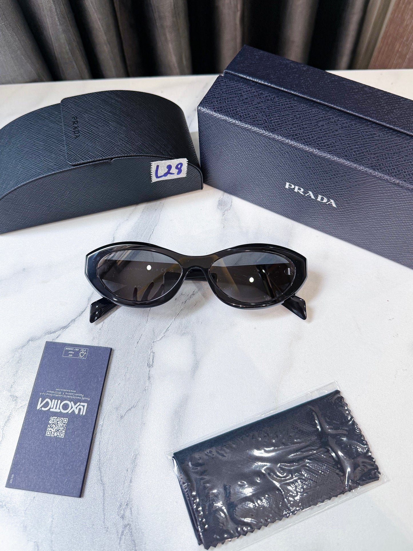 Kính Prada New L28