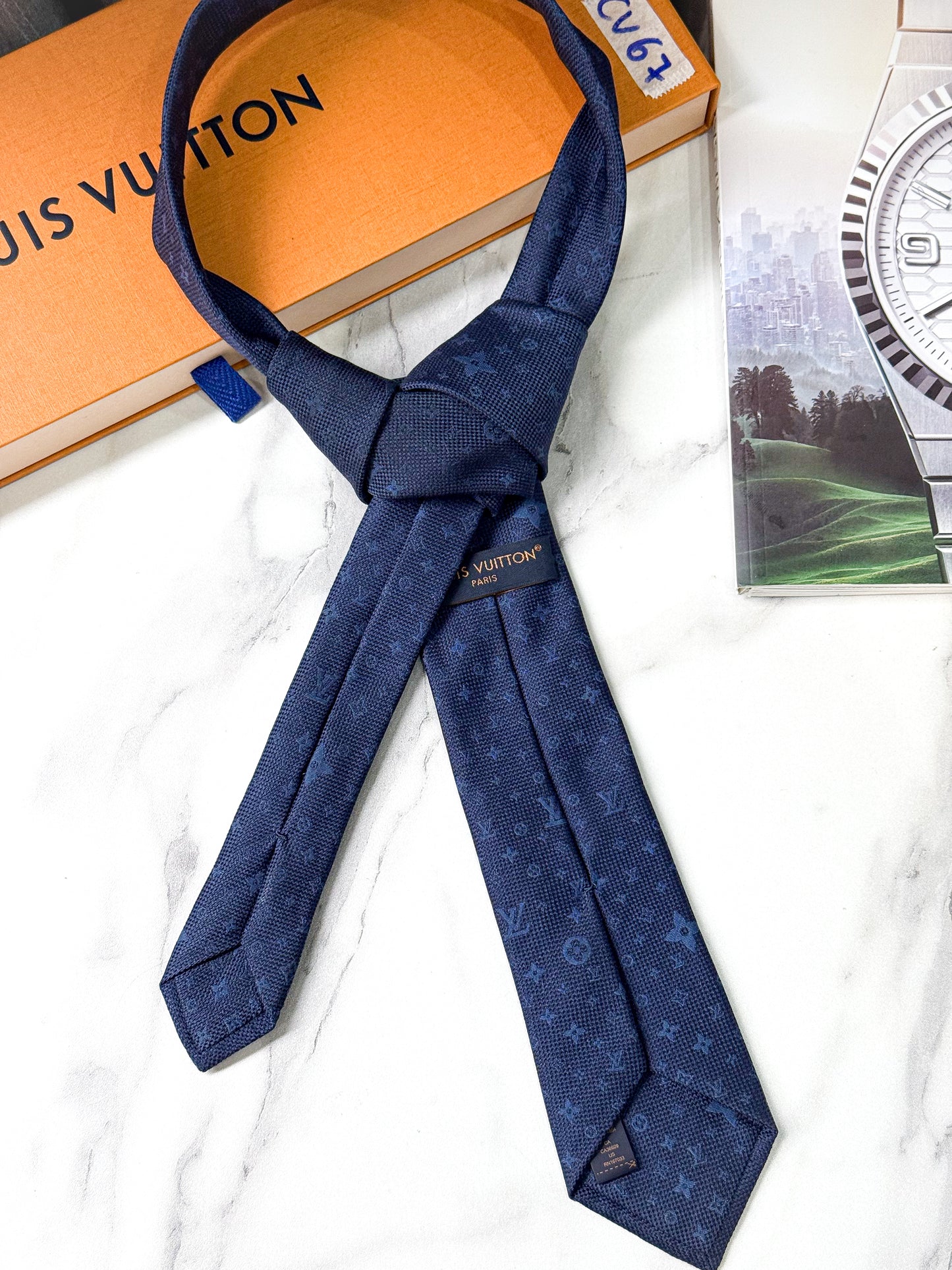 Cà Vạt LV New CV67