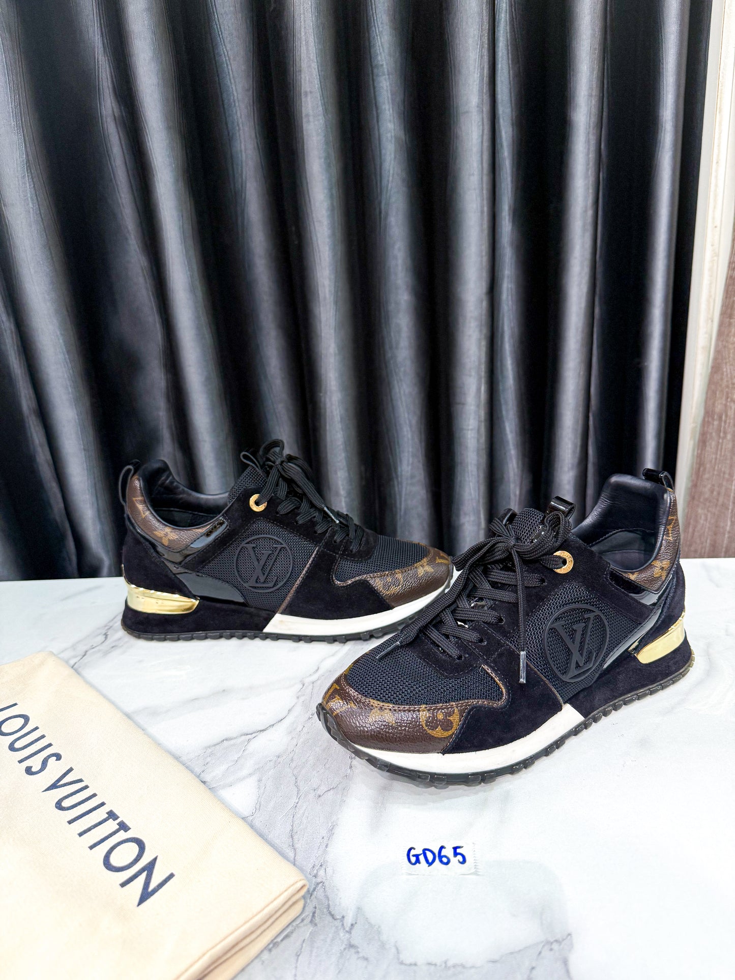 Giày LV Hot Size 36.5 GD65