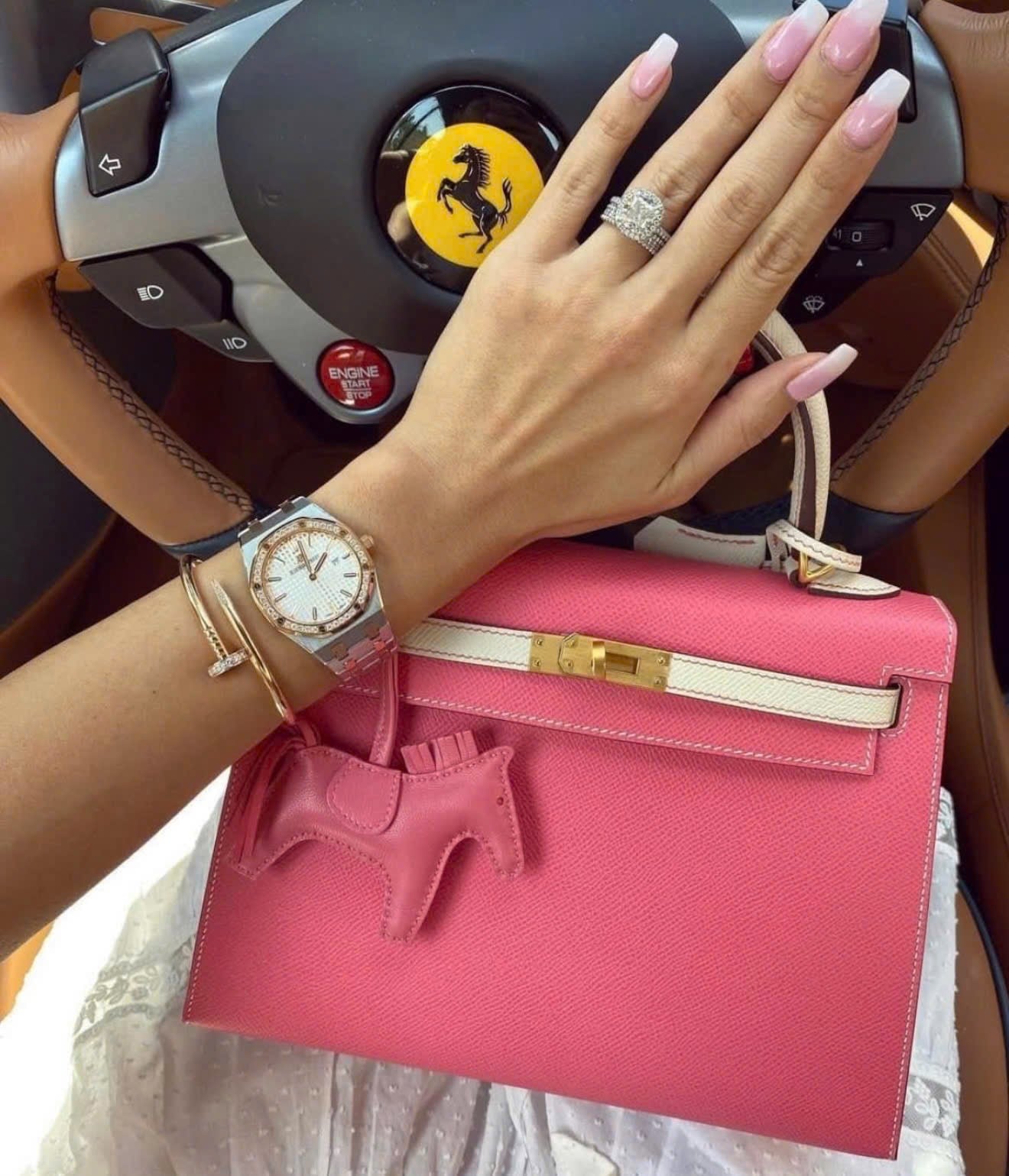 Đồng Hồ Audemars Piguet Royal Oak 67651SR White Dial size 33mm