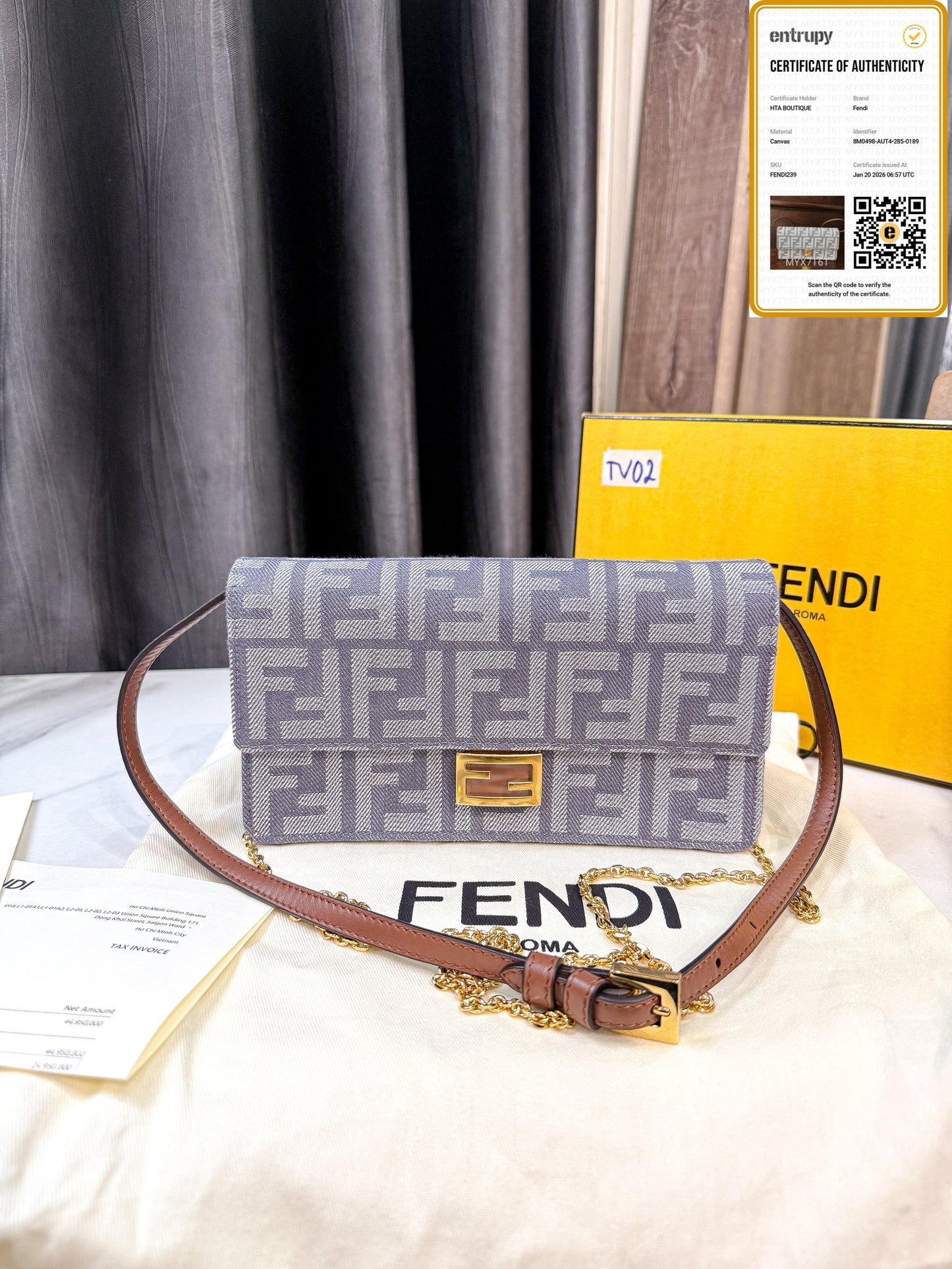 A A Fendi Woc FF TV02