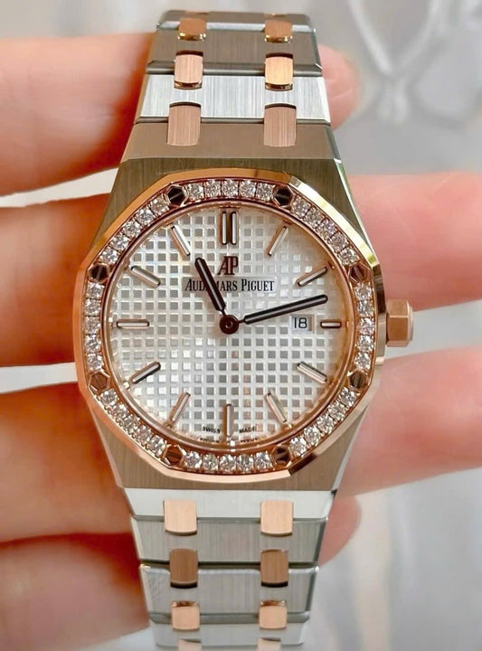 Đồng Hồ Audemars Piguet Royal Oak 67651SR White Dial size 33mm