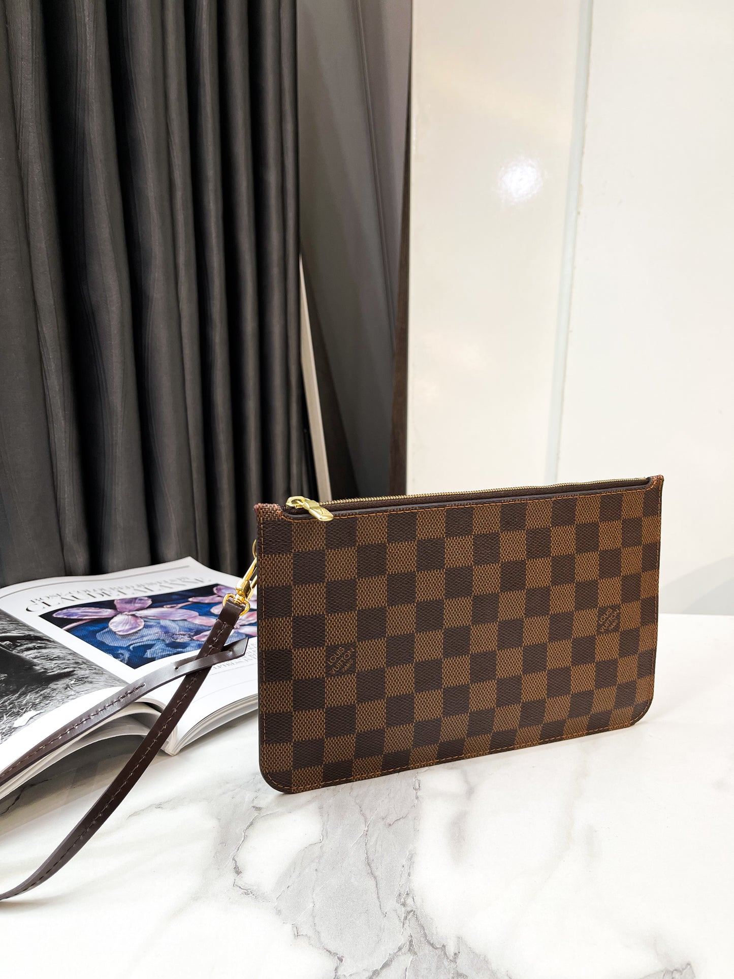 Clutch LV Damier