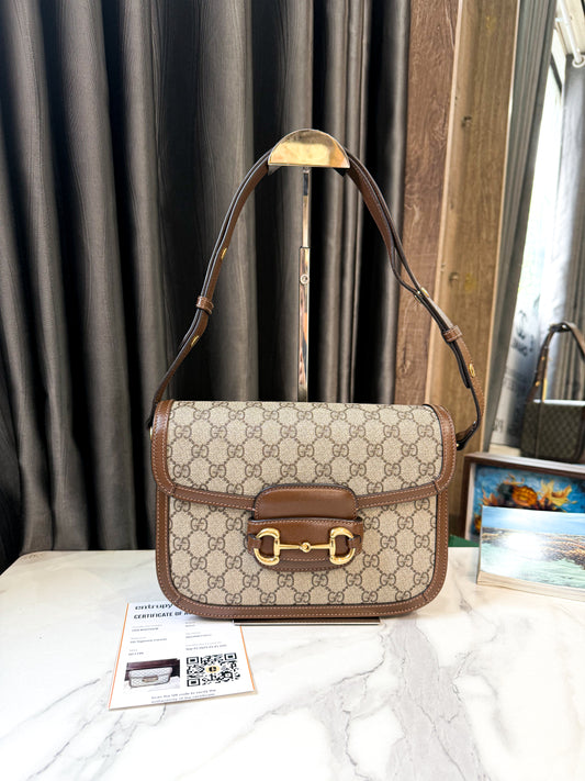 A A Gucci 1955 Size 25