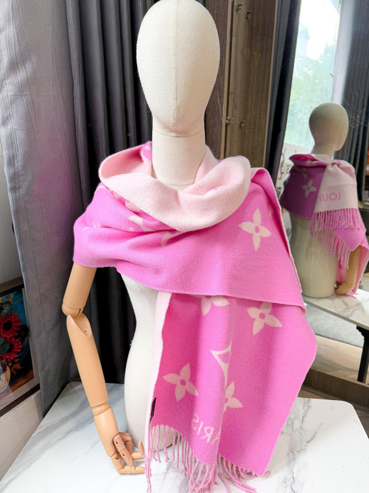 Khăn LV Cashmere Hồng 26/2