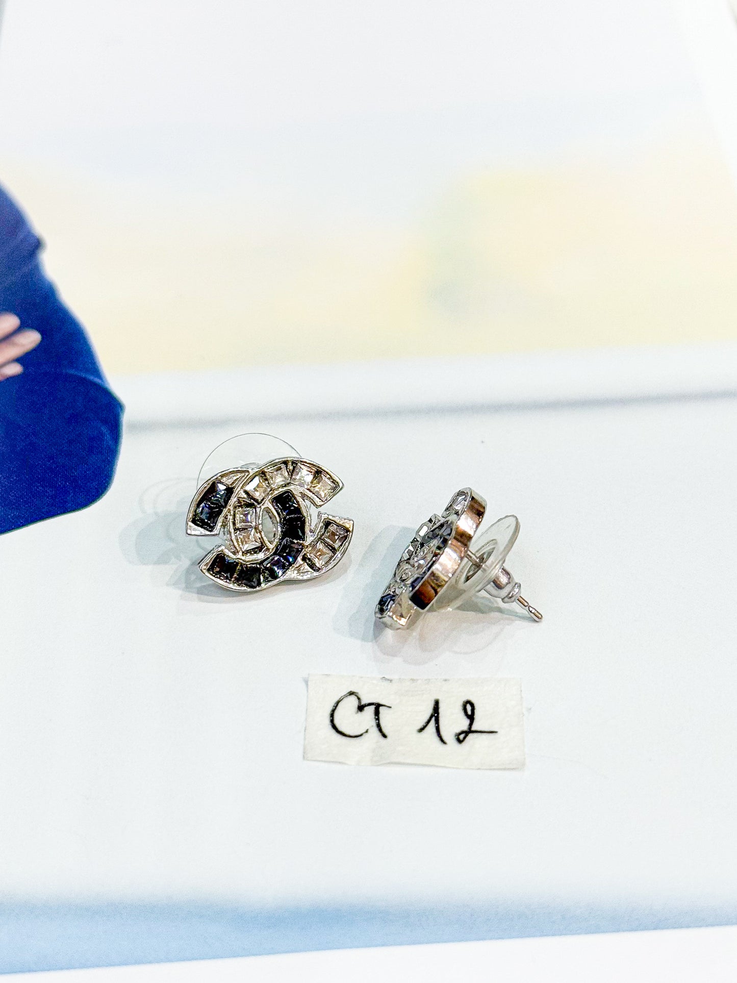 Khuyên Tai Chanel Used CT12