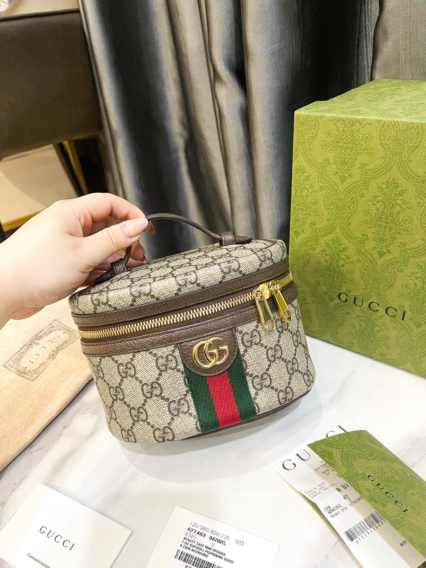 Gucci Vanity Canvas GG