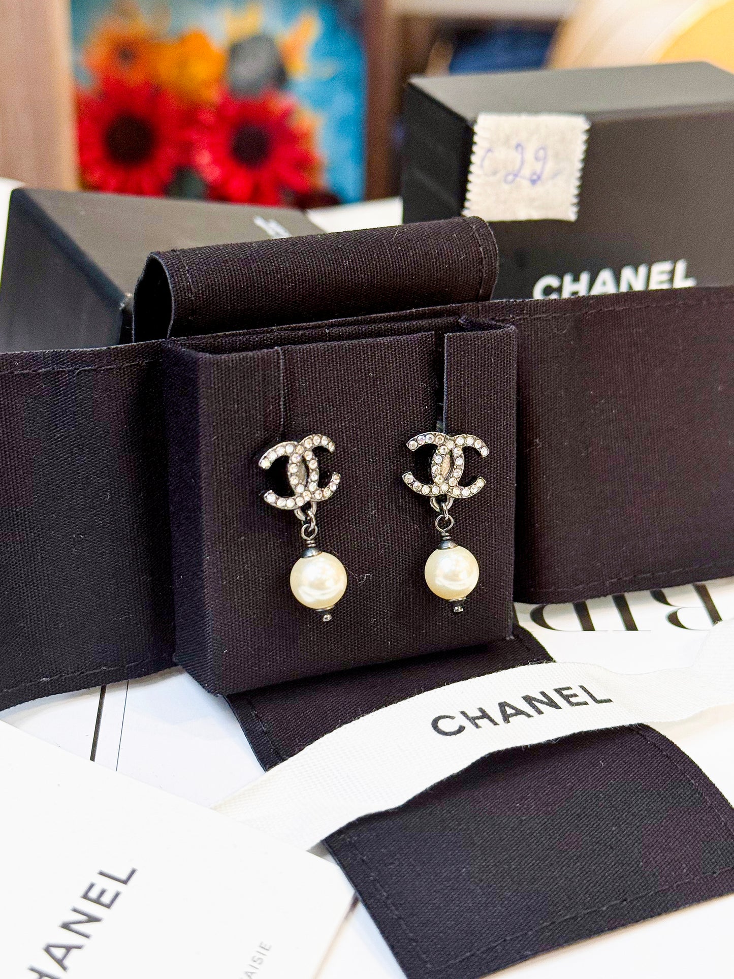 Khuyên Tai Chanel New C22