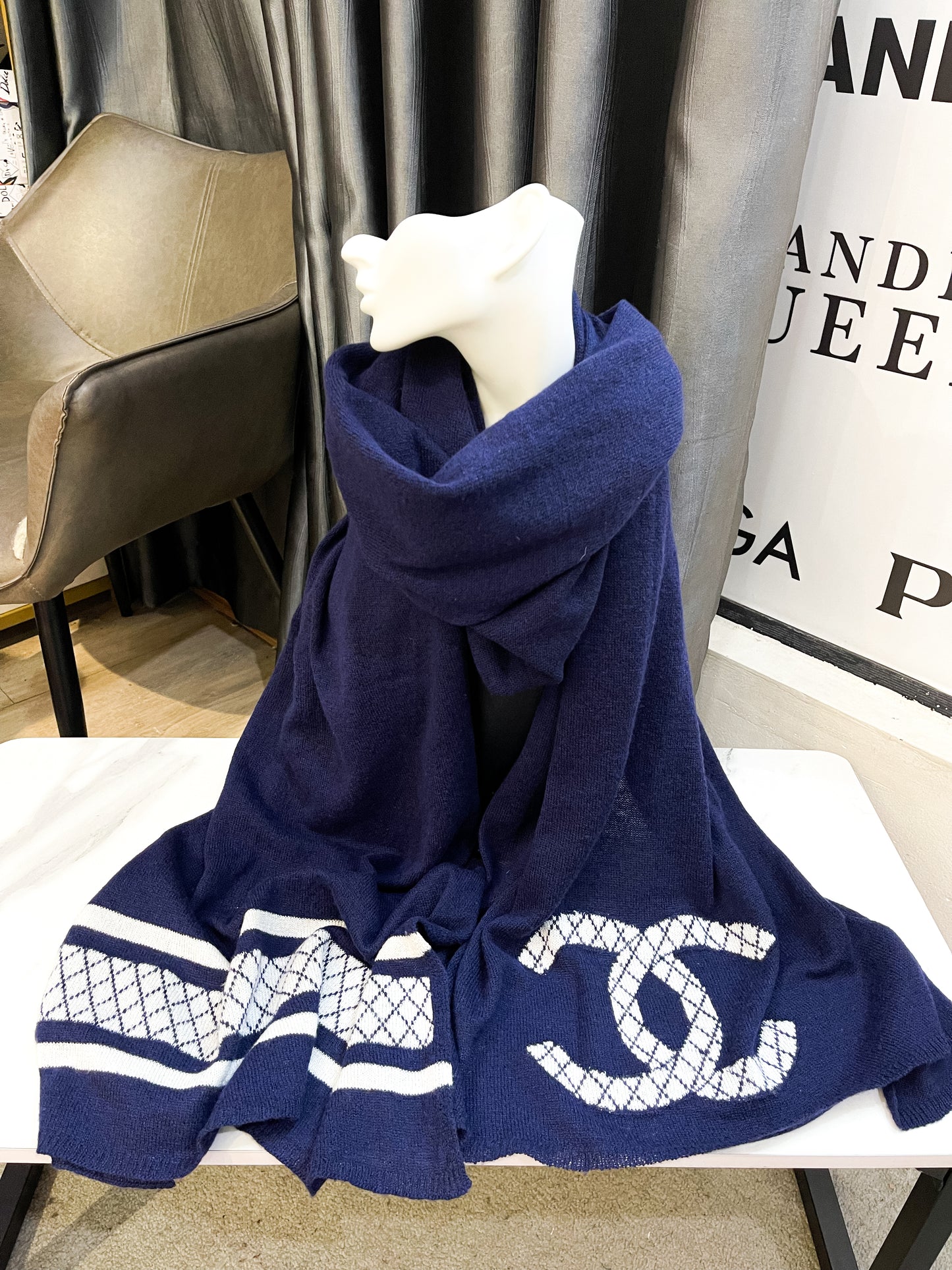 Khăn Chanel Cashmere