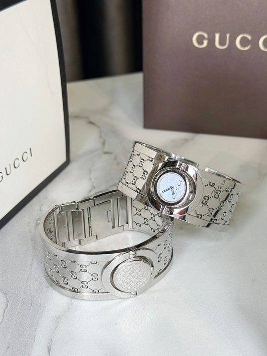A A Đồng Hồ Gucci