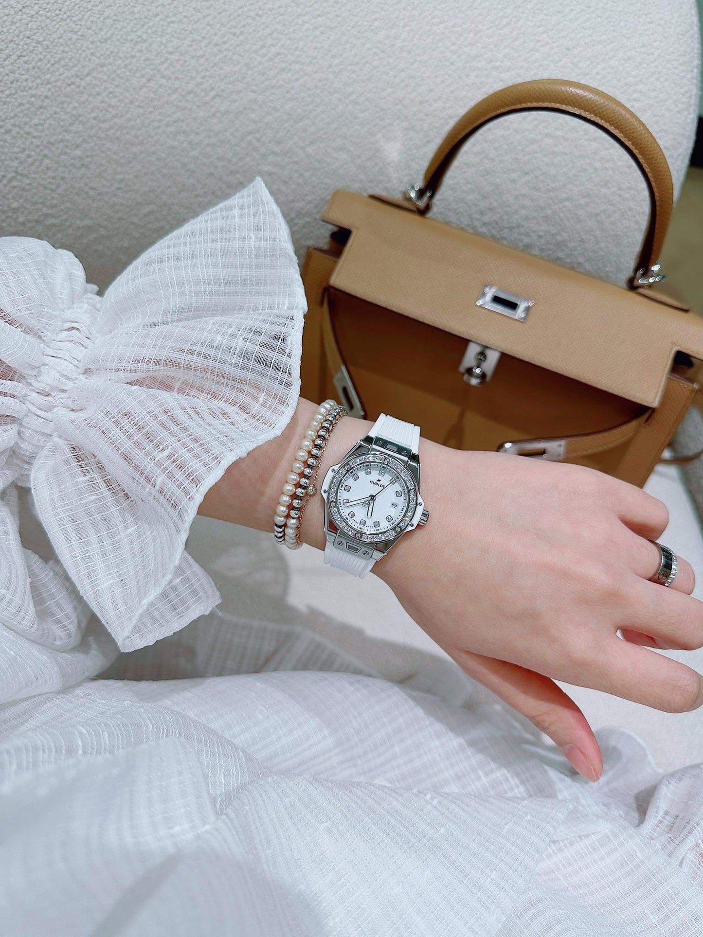 Đồng Hồ Hublot One Click 33mm White Diamond Benzel