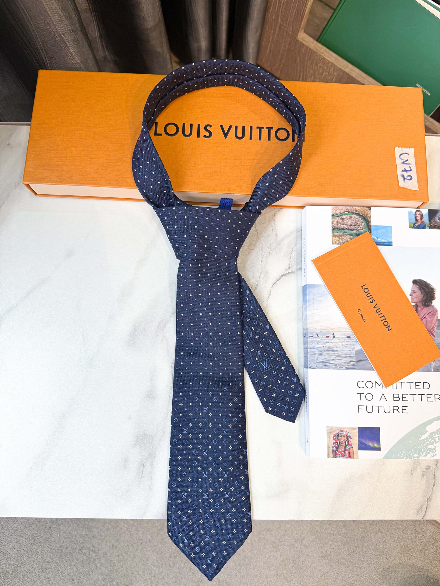 Cà Vạt LV New CV72