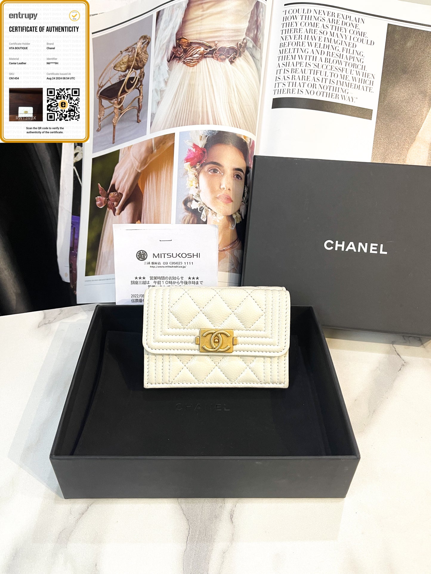 A Ví Gấp Chanel Trắng Caviar