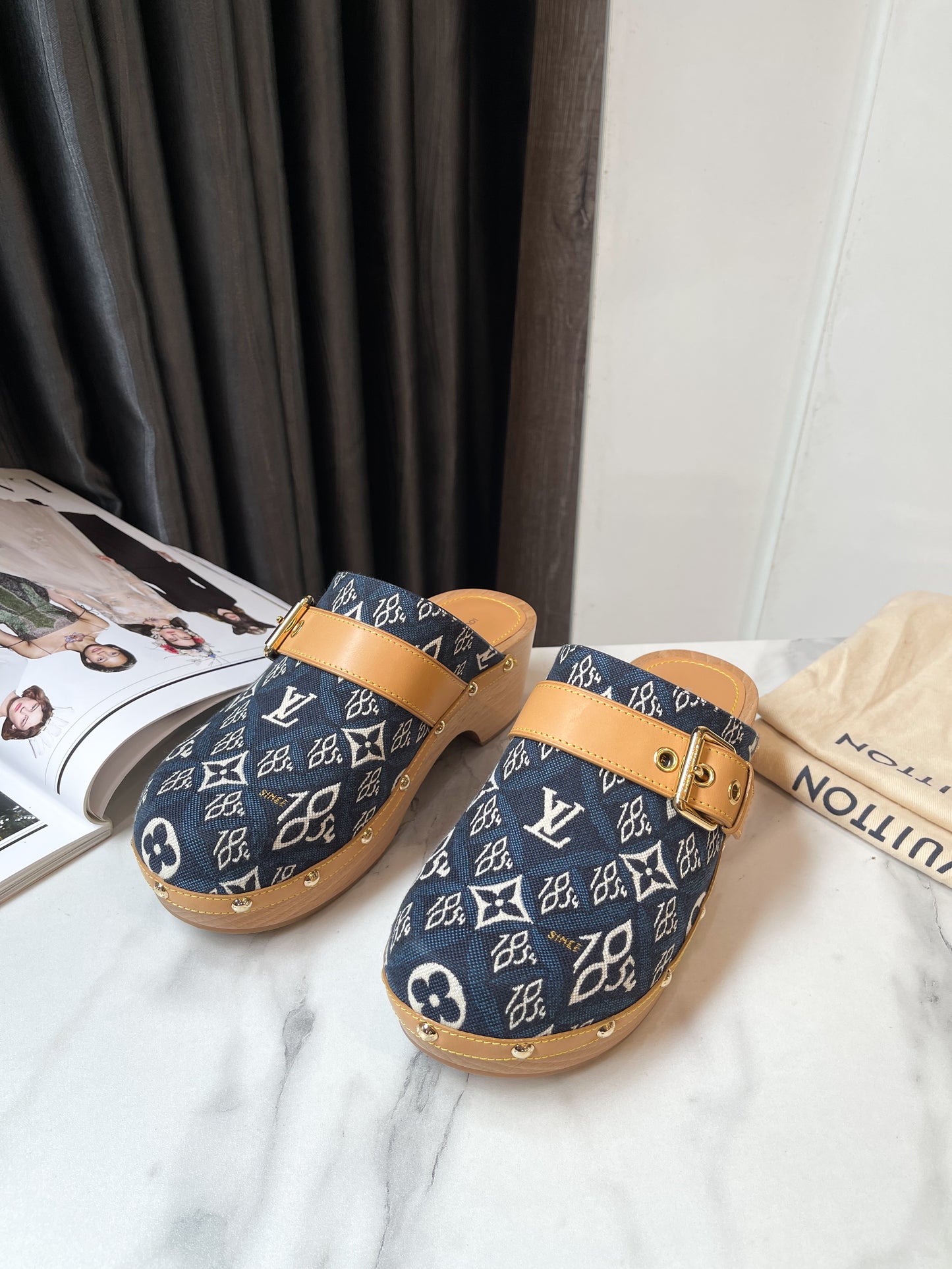 Sục LV Denim Size 37