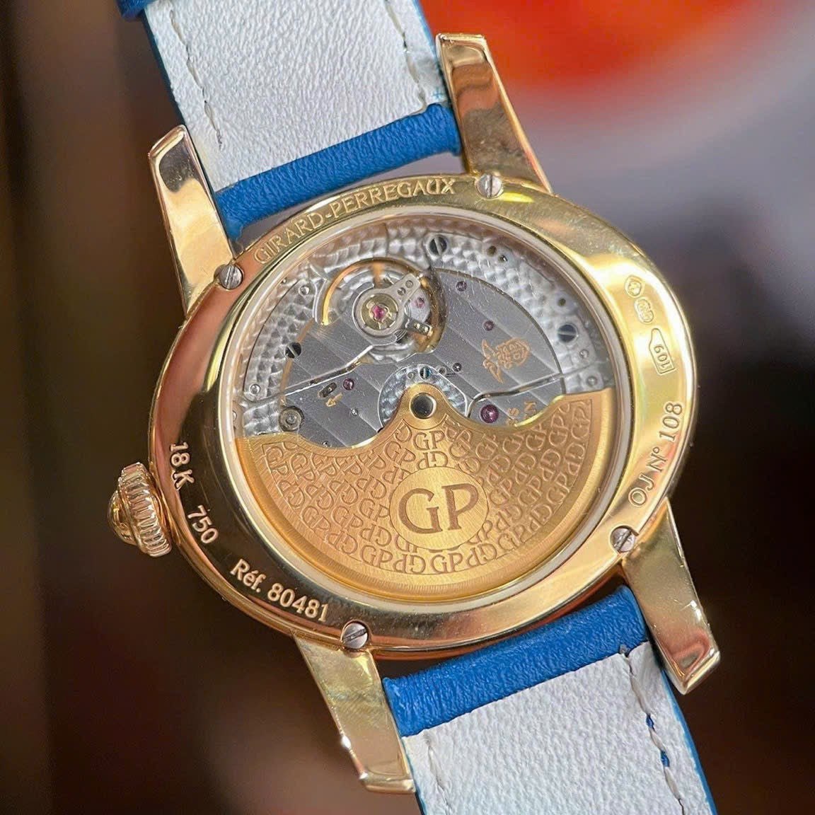 A Đồng Hồ Girard Perregaux Gold