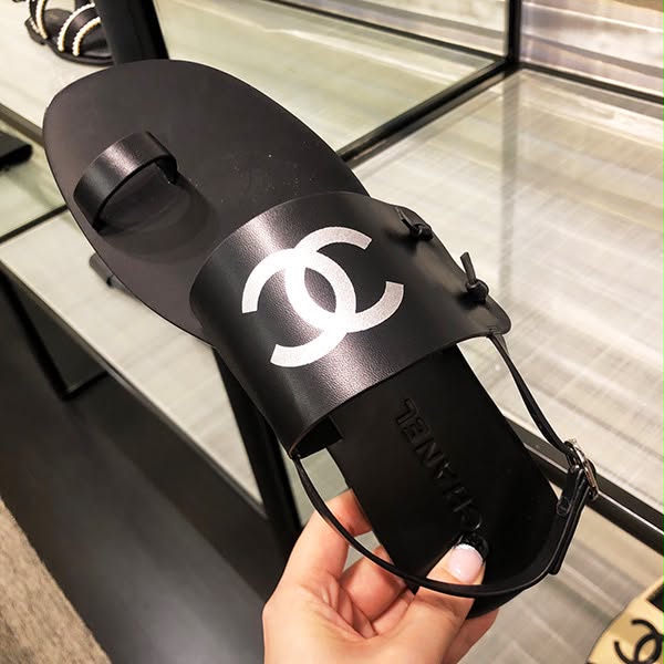Sandal Chanel Size 37 Xỏ Ngón GD53