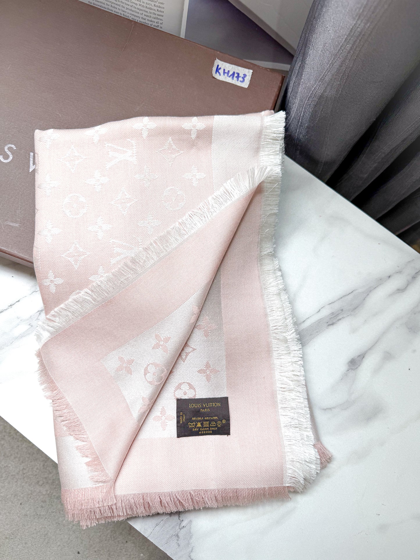 Khăn LV Denim Pink KH173