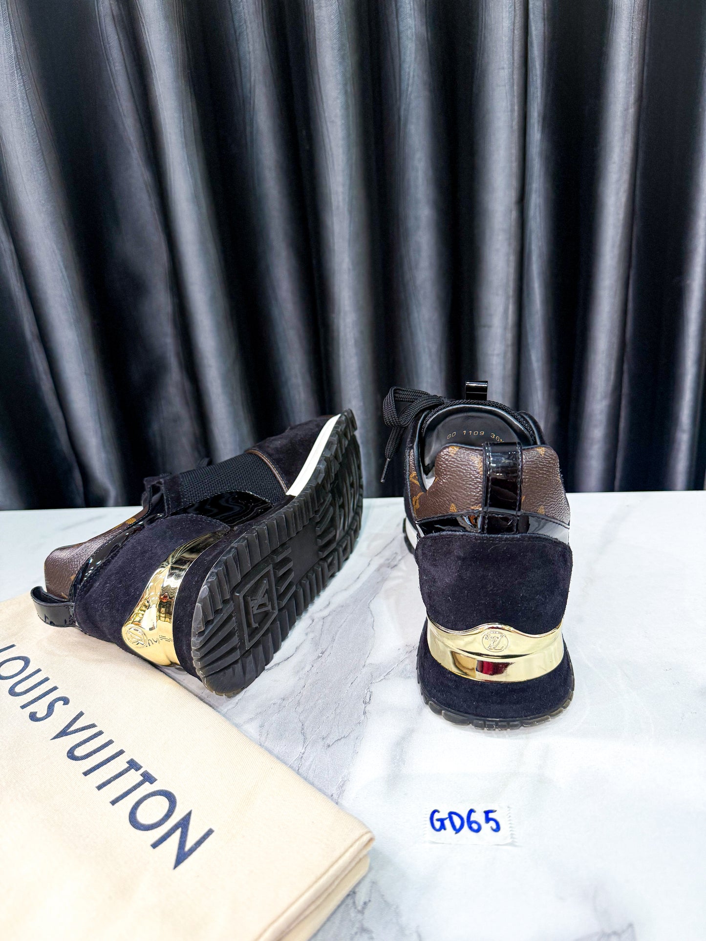 Giày LV Hot Size 36.5 GD65