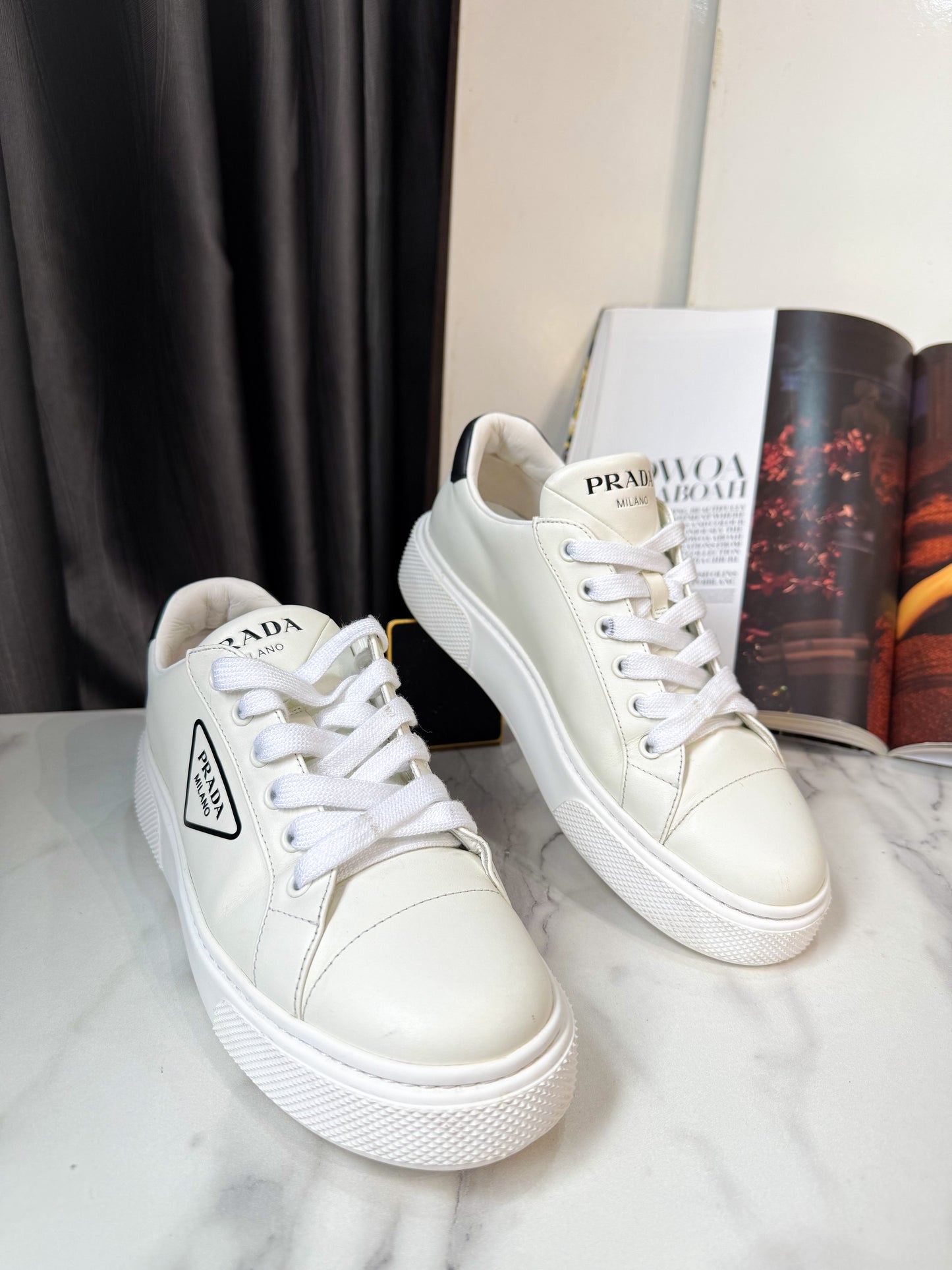 Giày Prada Trắng Size 38