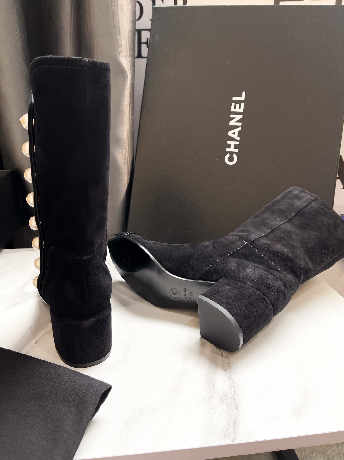 Boot Chanel