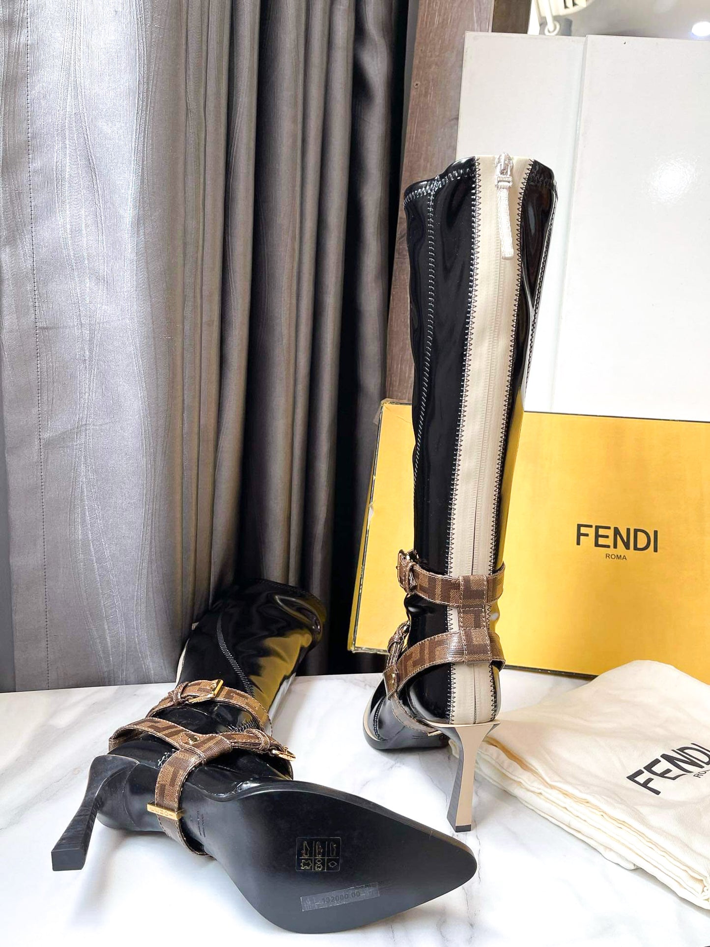 Boot Fendi New Size 37