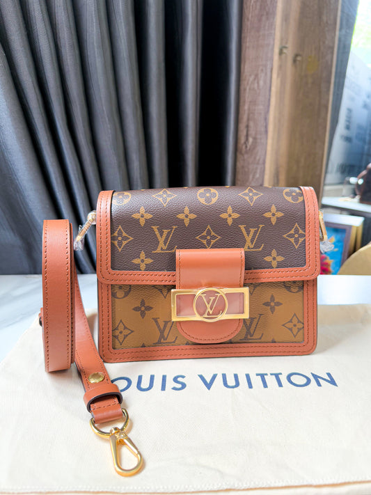 A LV Dauphine Mini