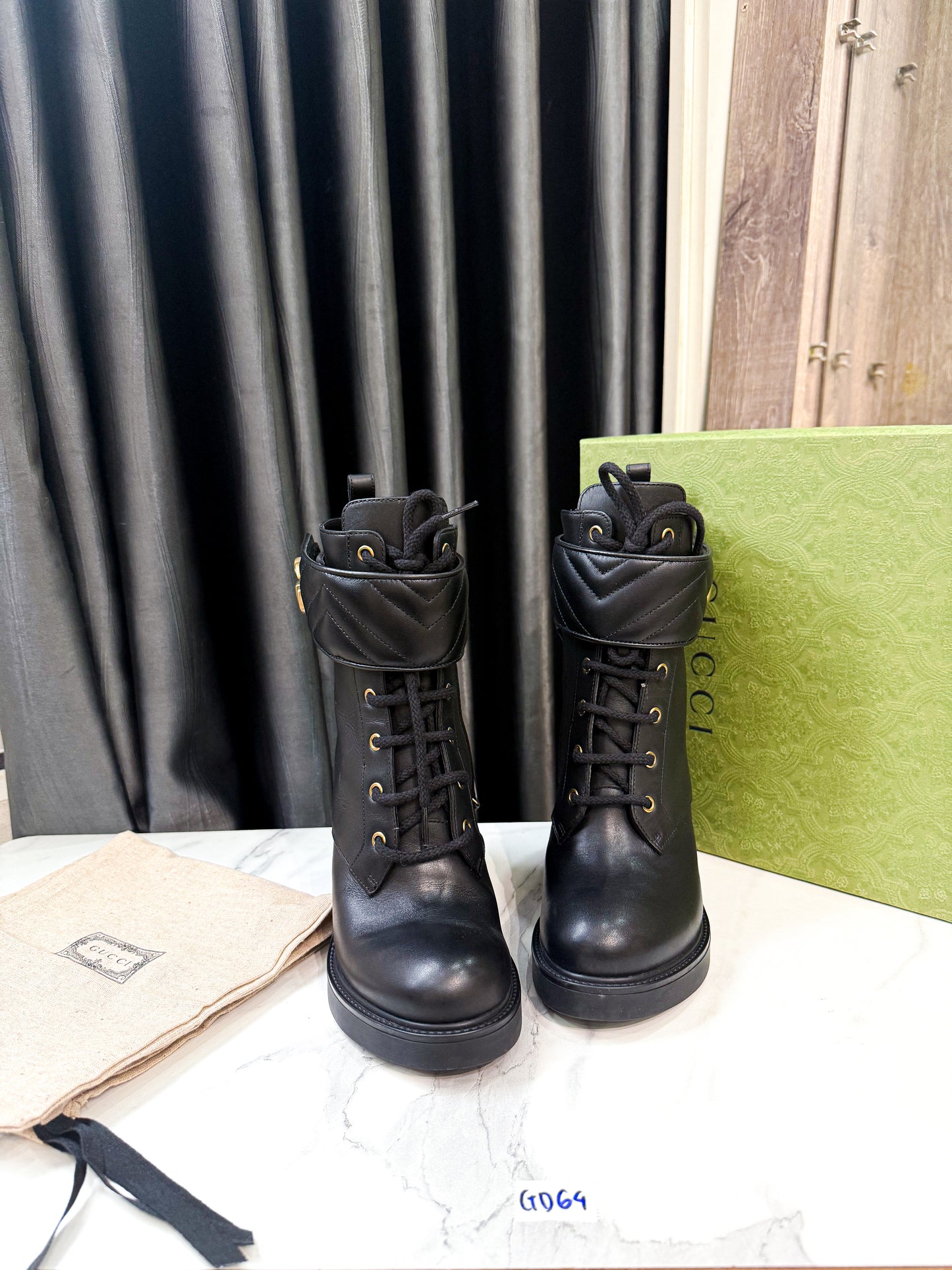Boot Gucci Đen Size 37.5 GD64