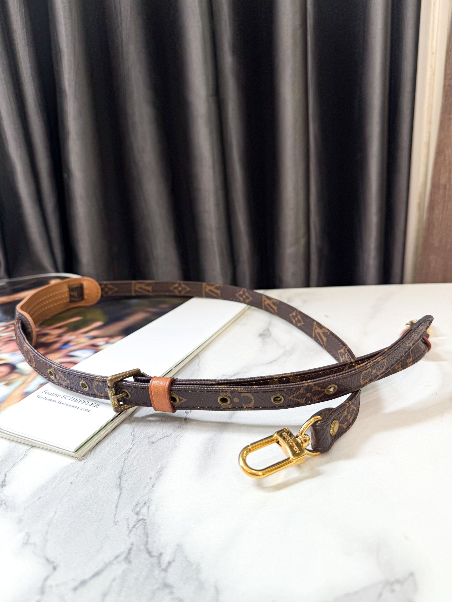 Strap LV Mono