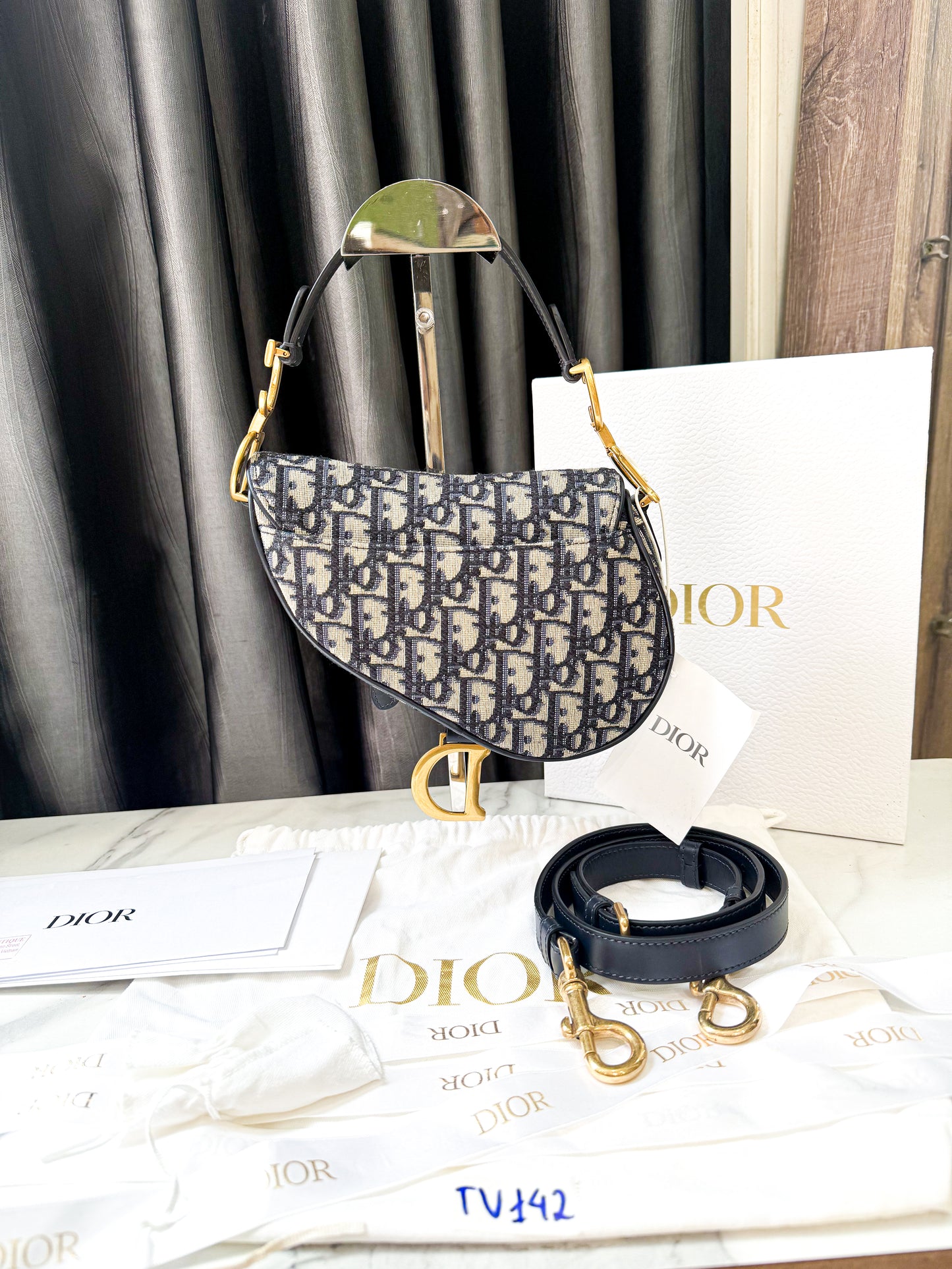 A A Dior Saddle Mini TV142