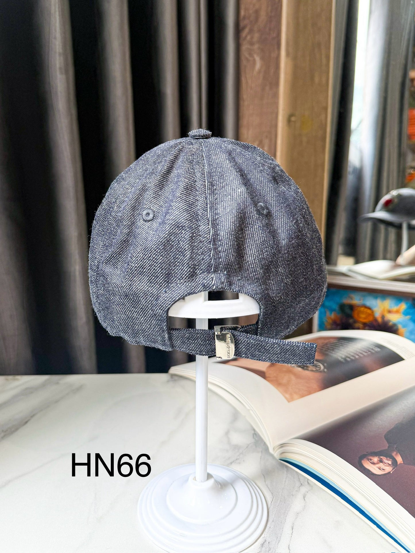 Mũ Lưỡi Trai DG Tim Đỏ Size 57 HN66